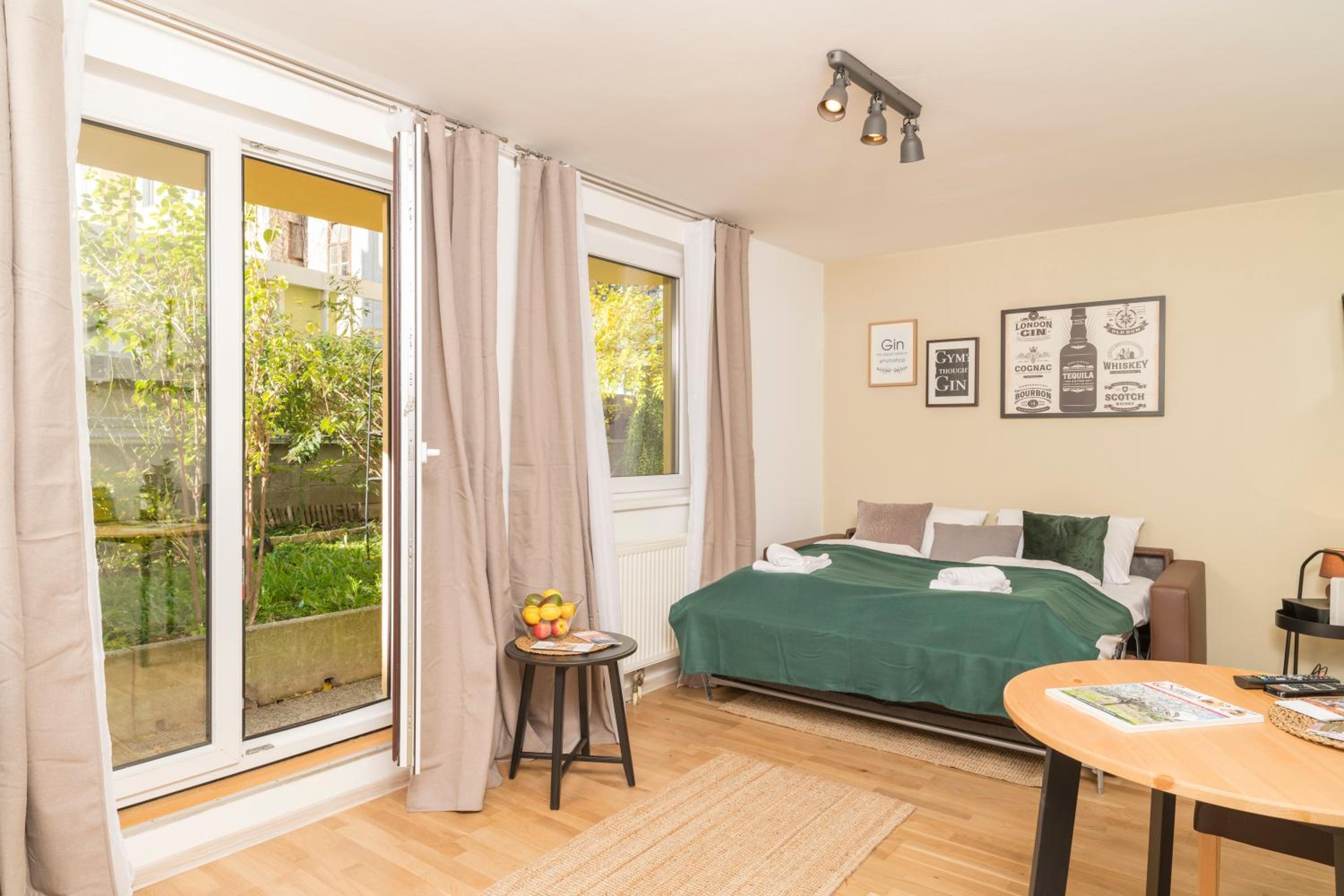 Rosenstein Suite