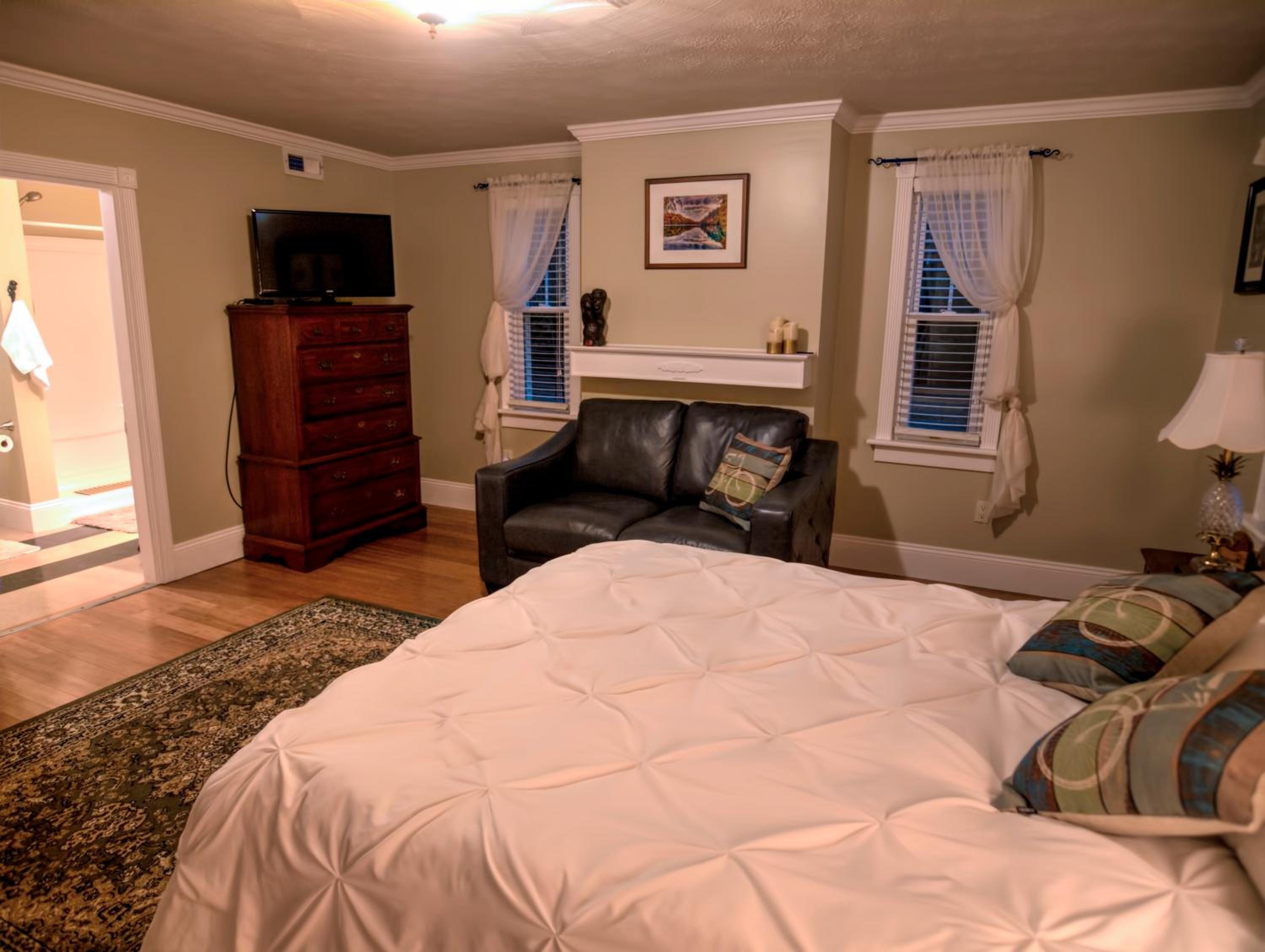 Foster's Bethel Beach Inn view 2