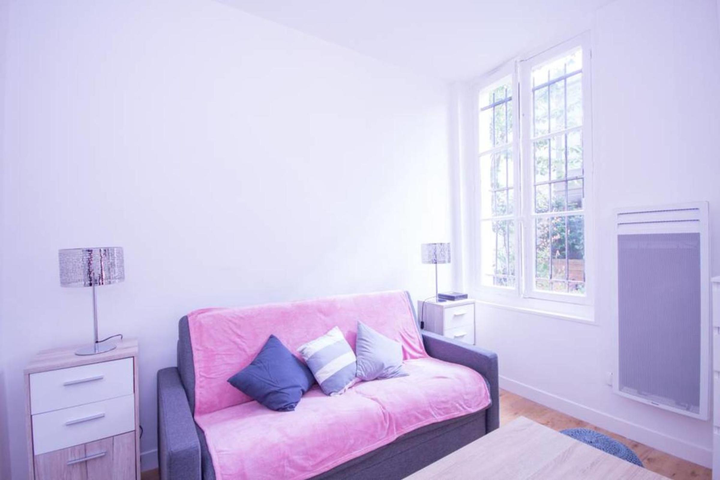 Superb Quiet And Comfortable Studio Apartment