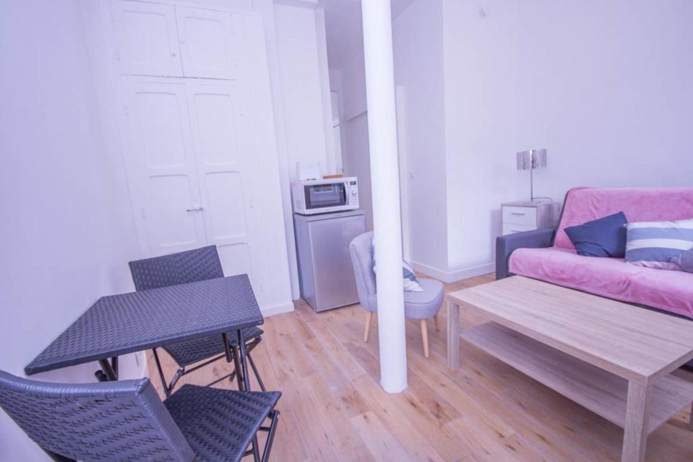 Superb Quiet And Comfortable Studio Apartment