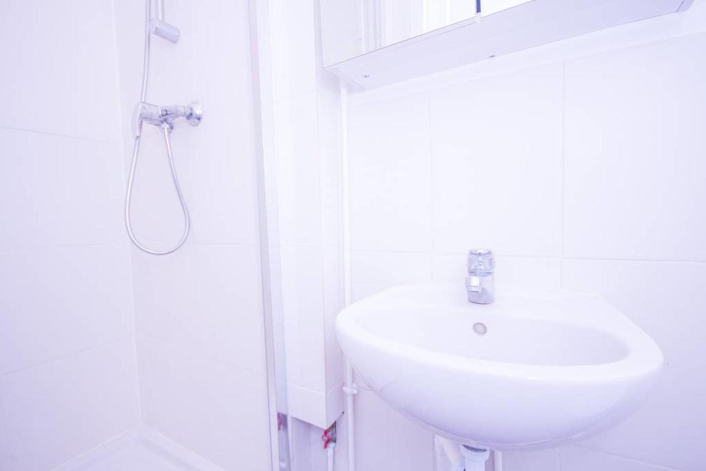 Superb Quiet And Comfortable Studio Apartment