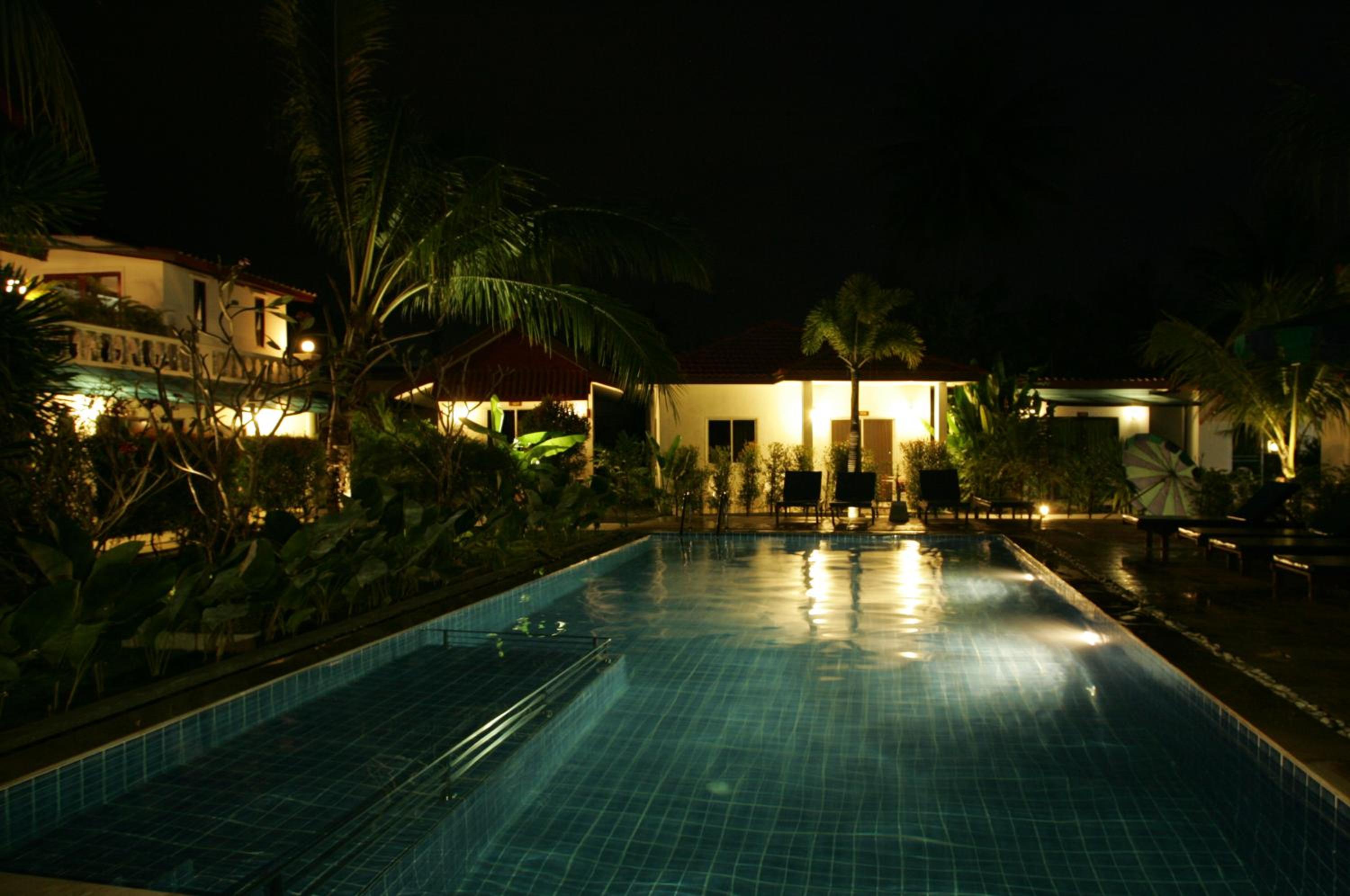 Bangtao Varee Beach — 11
