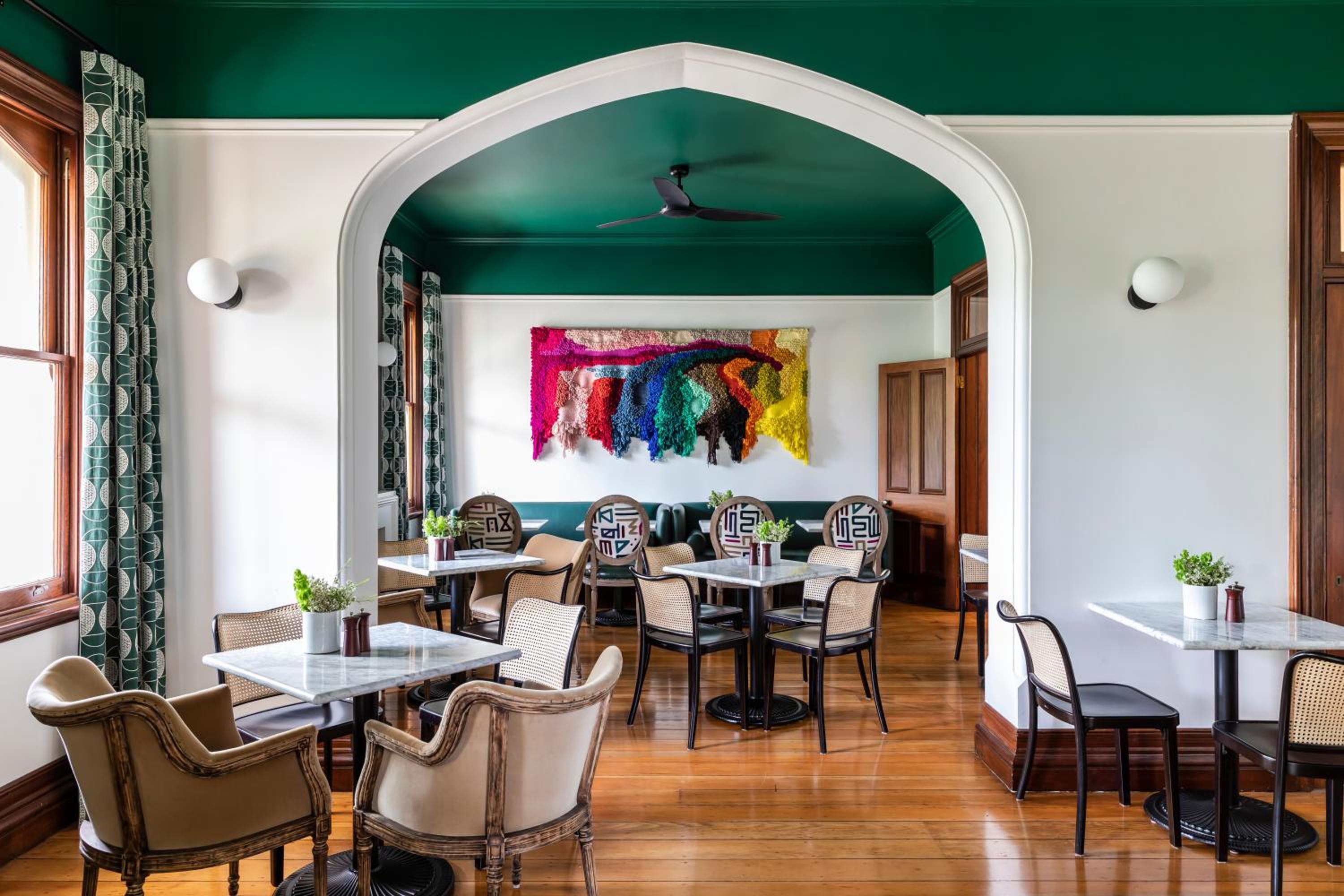 Hotel Byng Street Boutique Hotel - Image 1