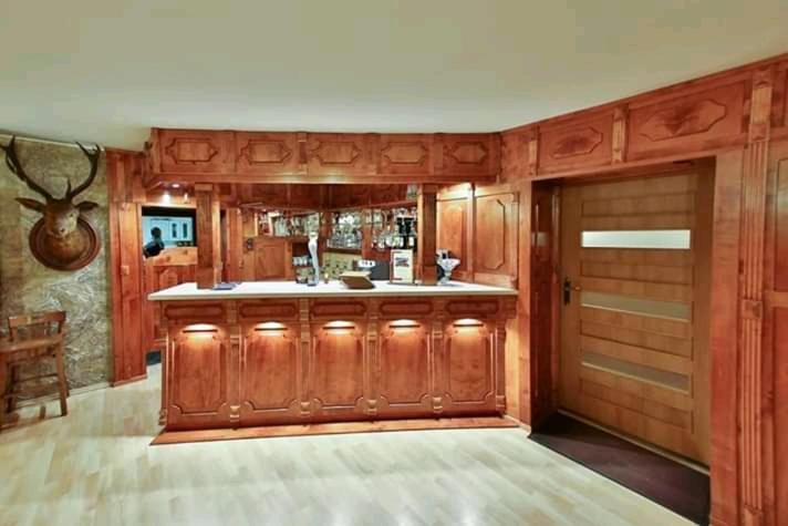 bar