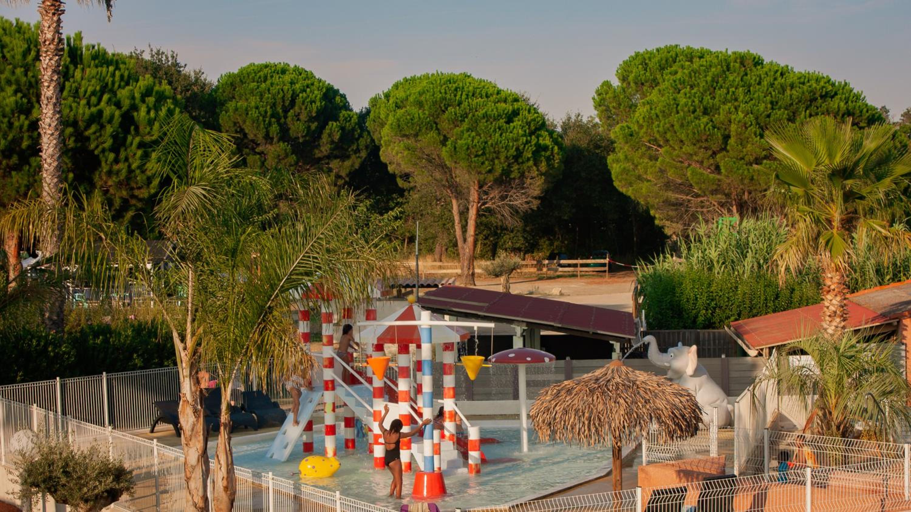 Camping Paradis Le Pearl