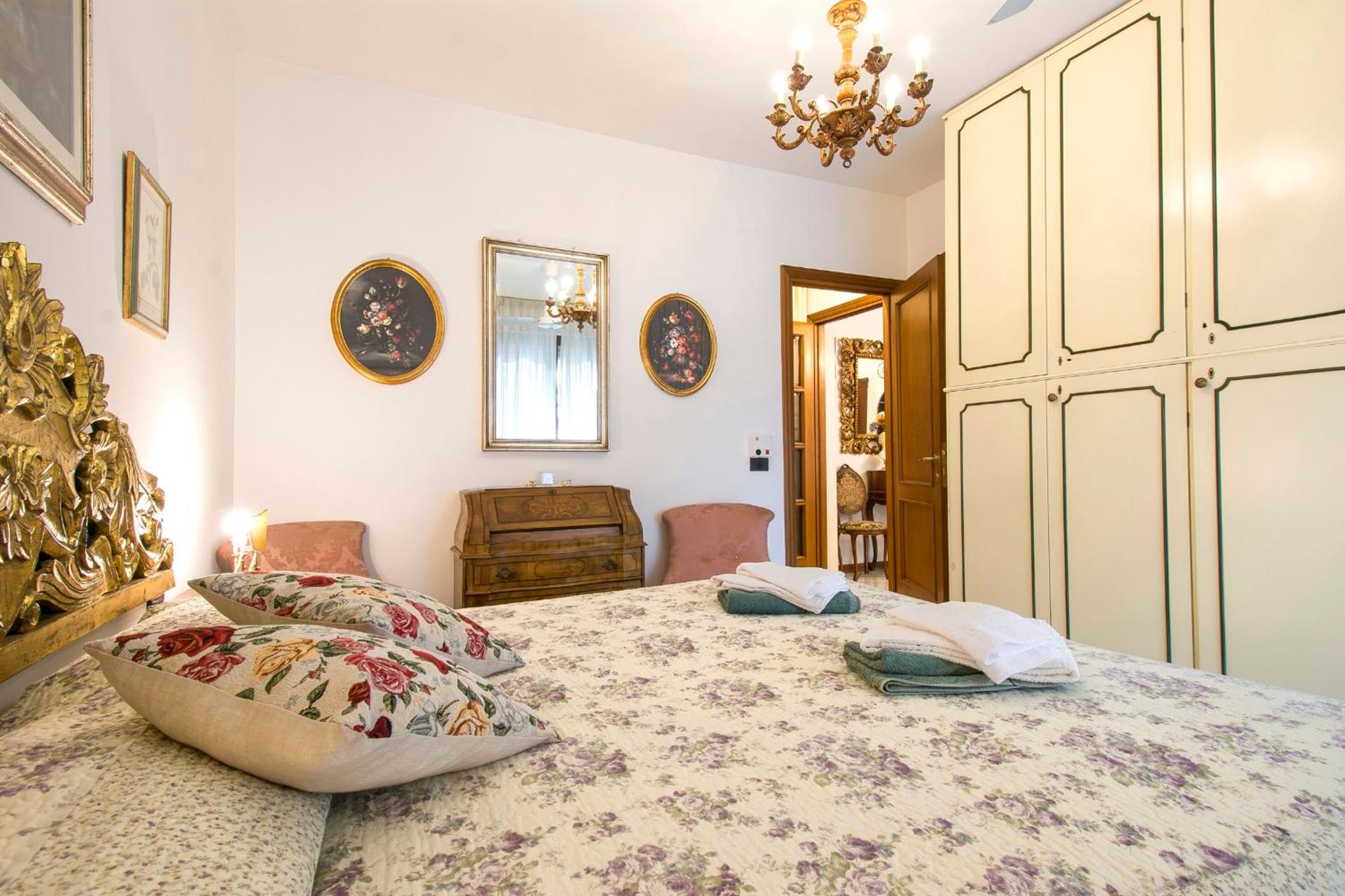 Isabella Suite