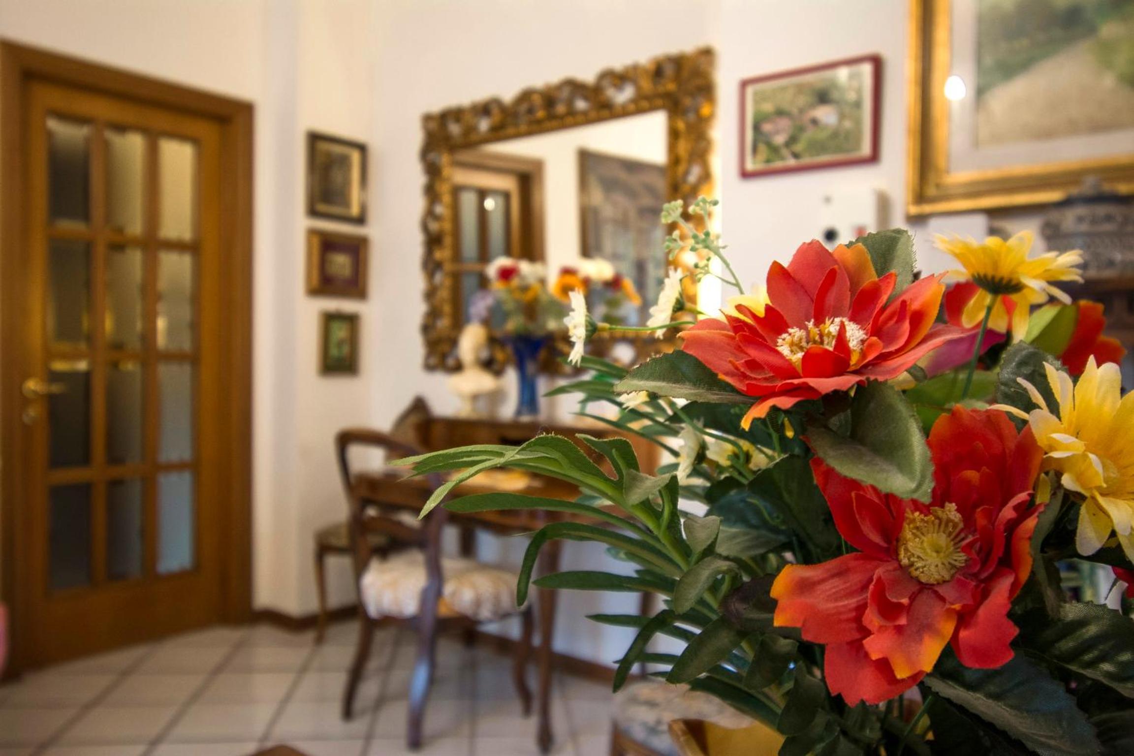 Isabella Suite