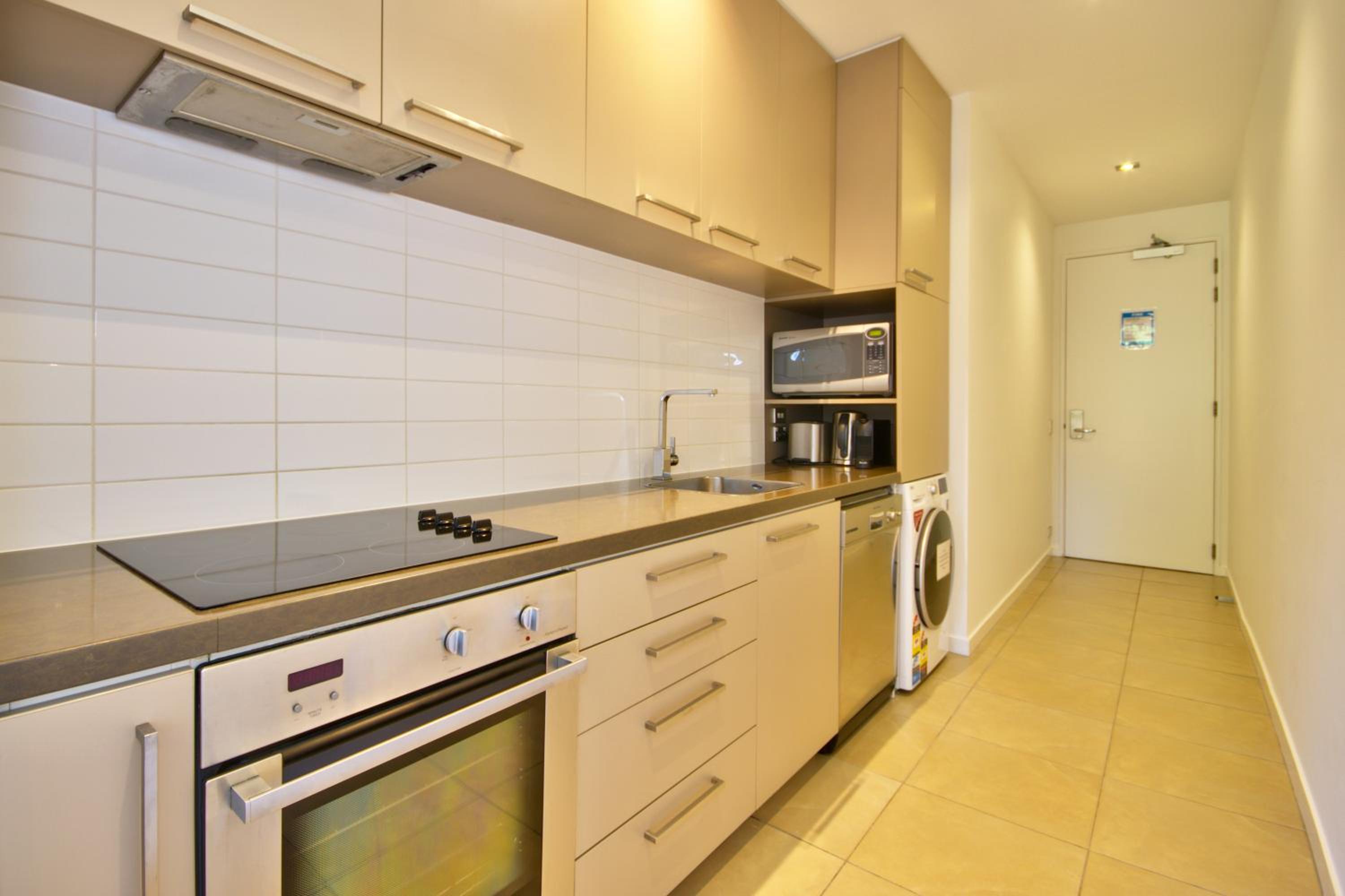Lakes Edge Apartment view 4