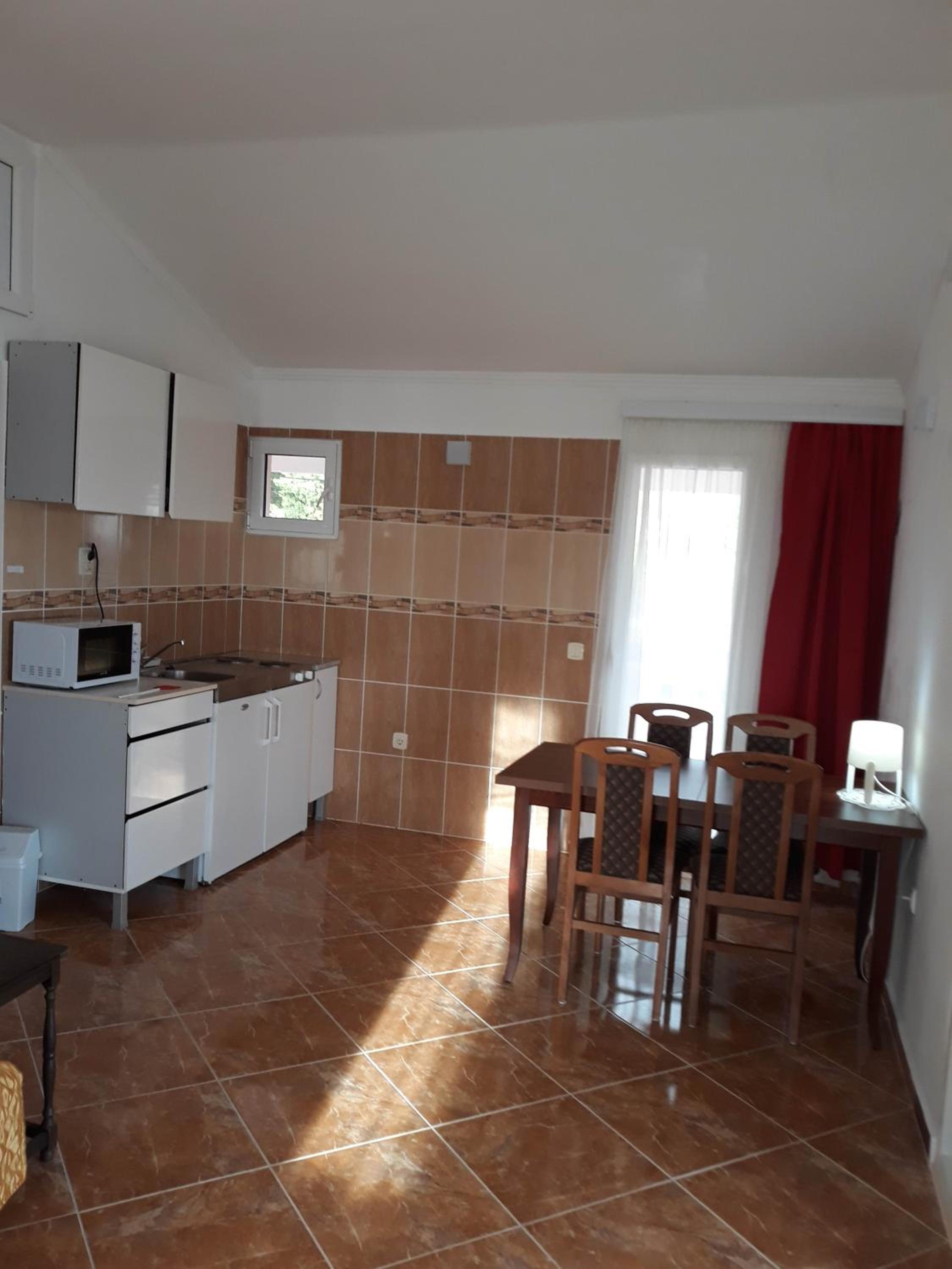 Apartments Jovanic with 2 bedrooms