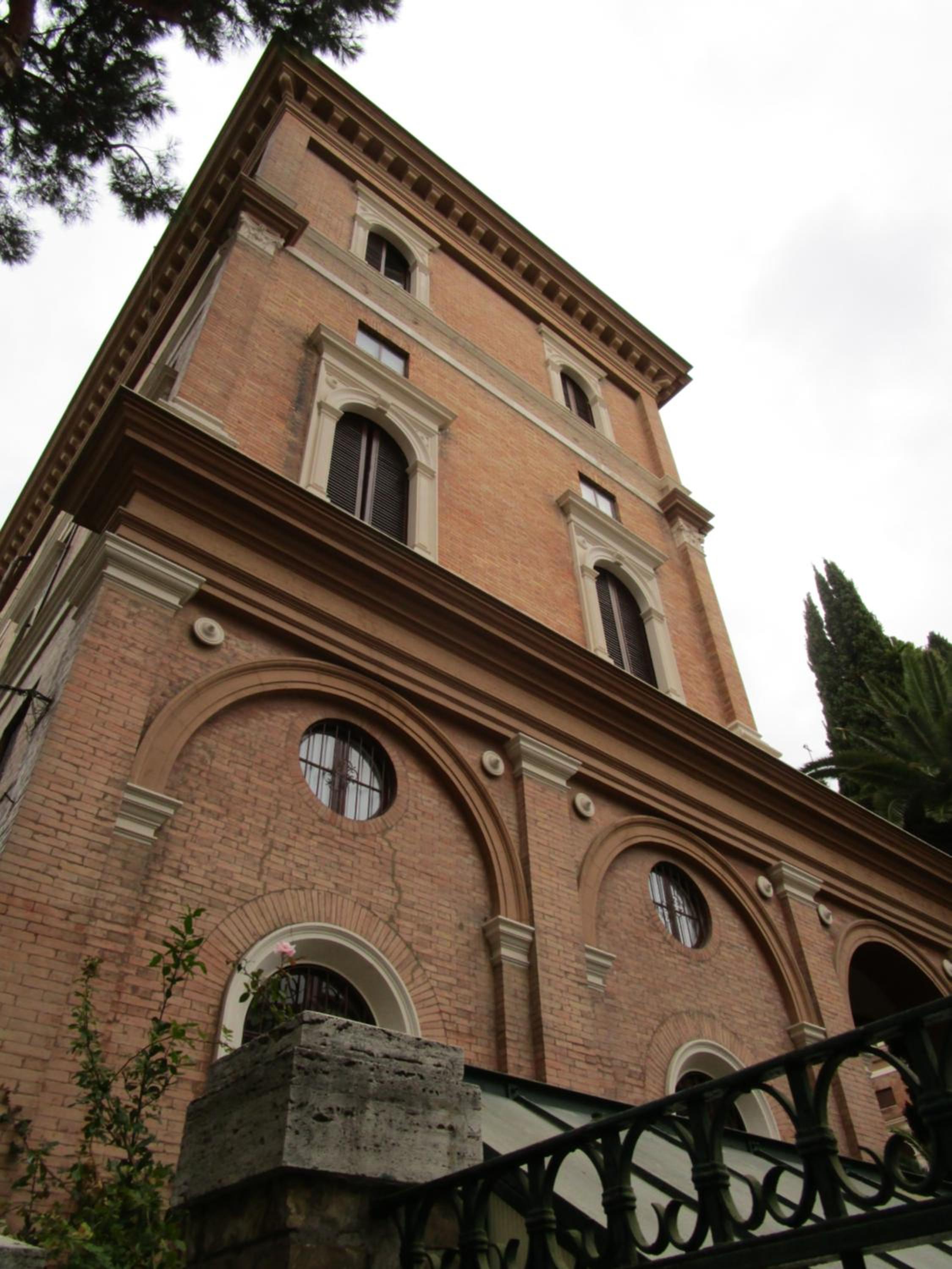 Casa S. Giuseppe di Cluny