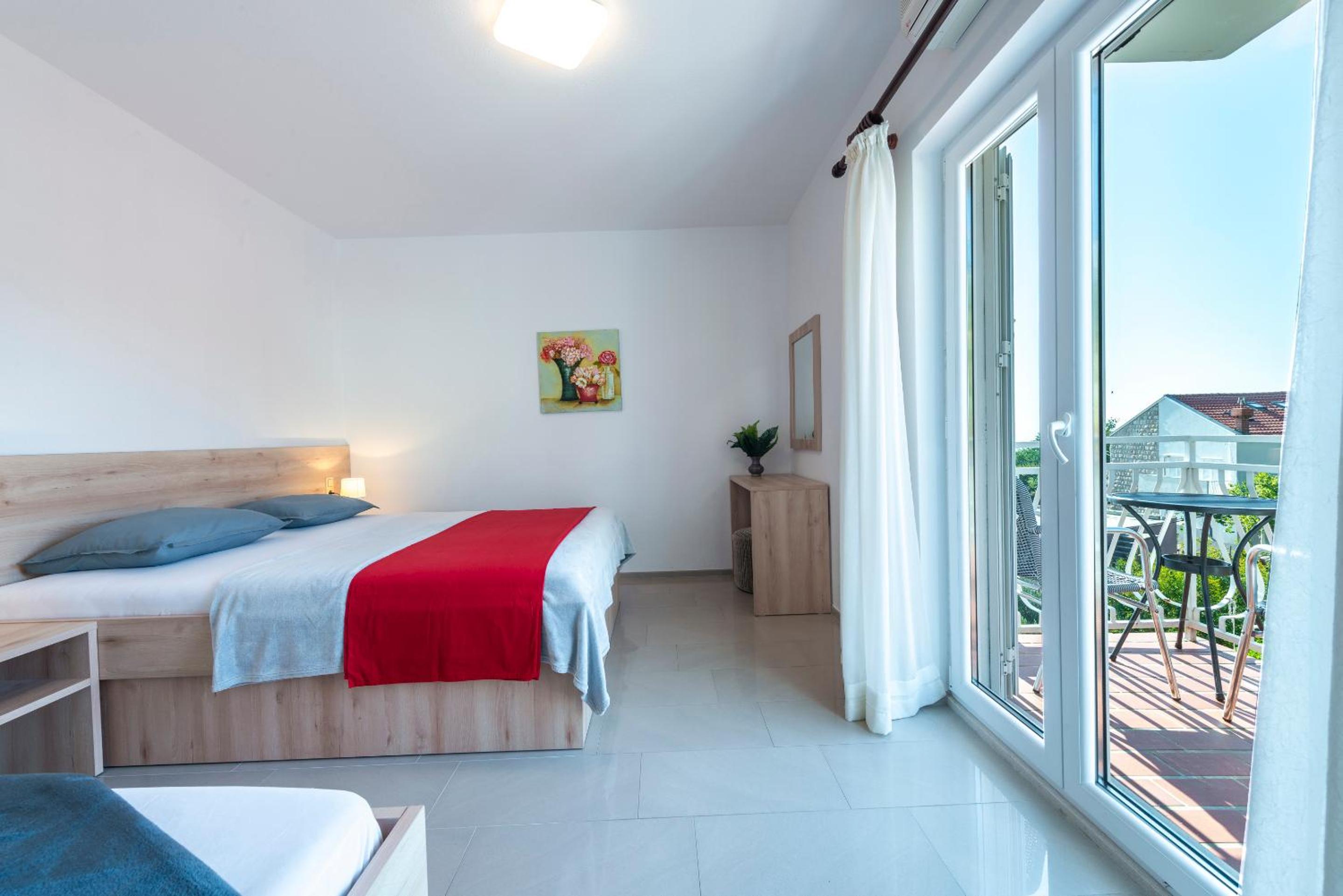 Villa Adriatic Rooms view 5