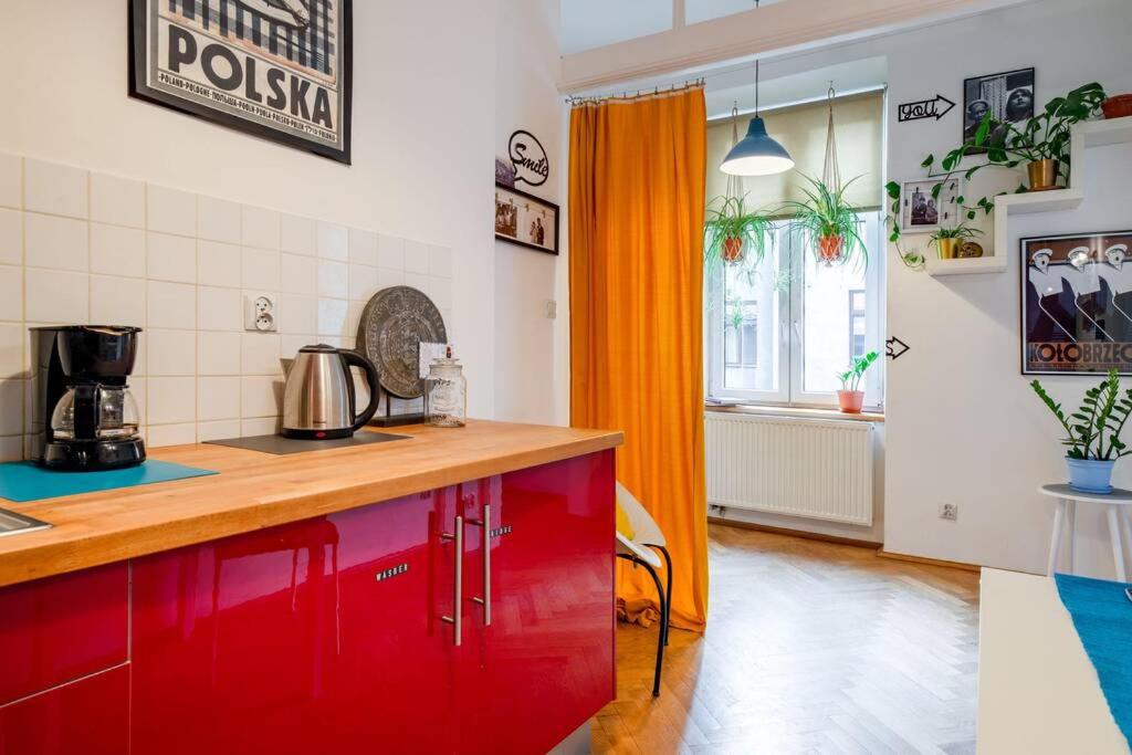 Blue Peace-apartment with FREE PARKING in center for 1-6 people