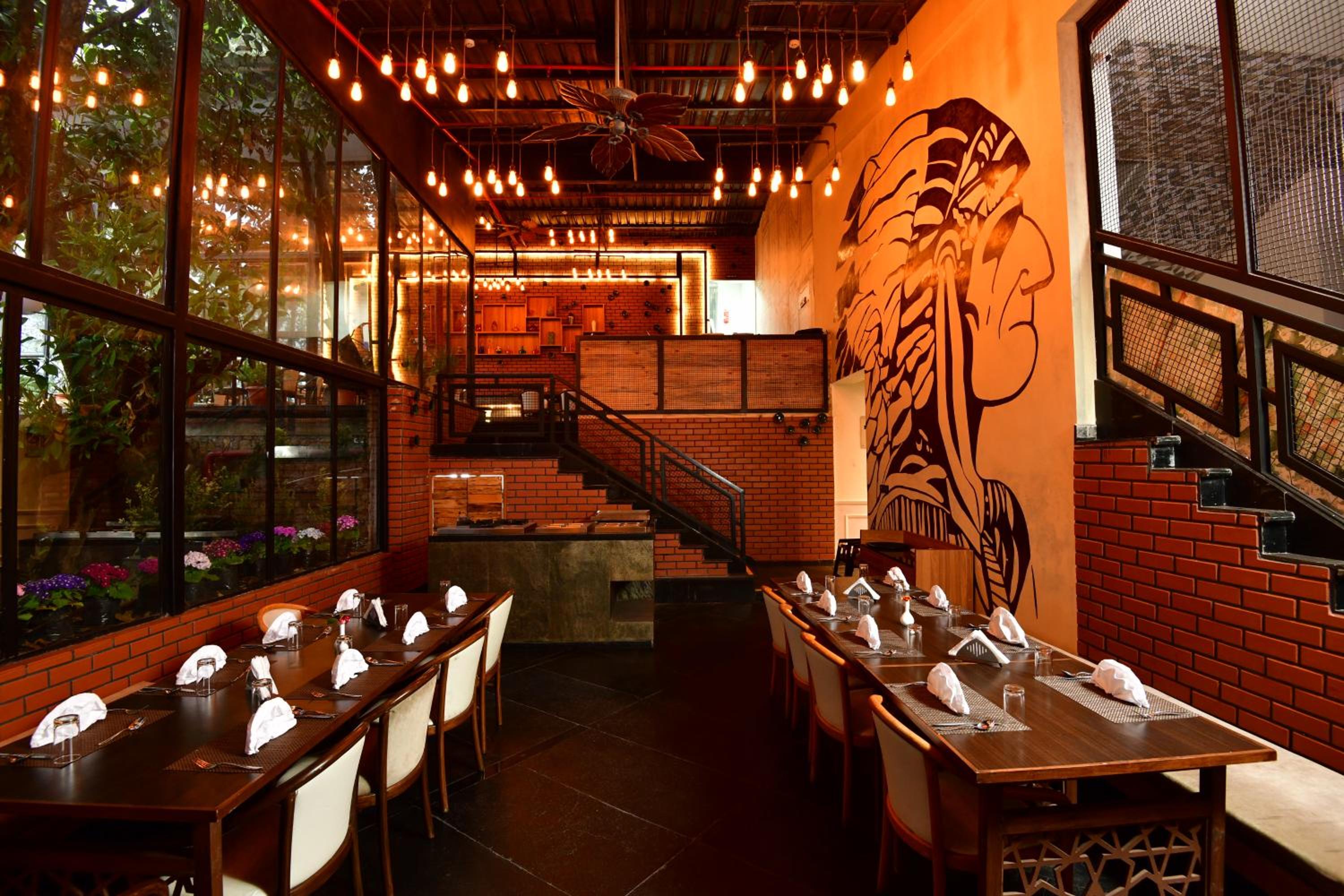 Food & Beverage