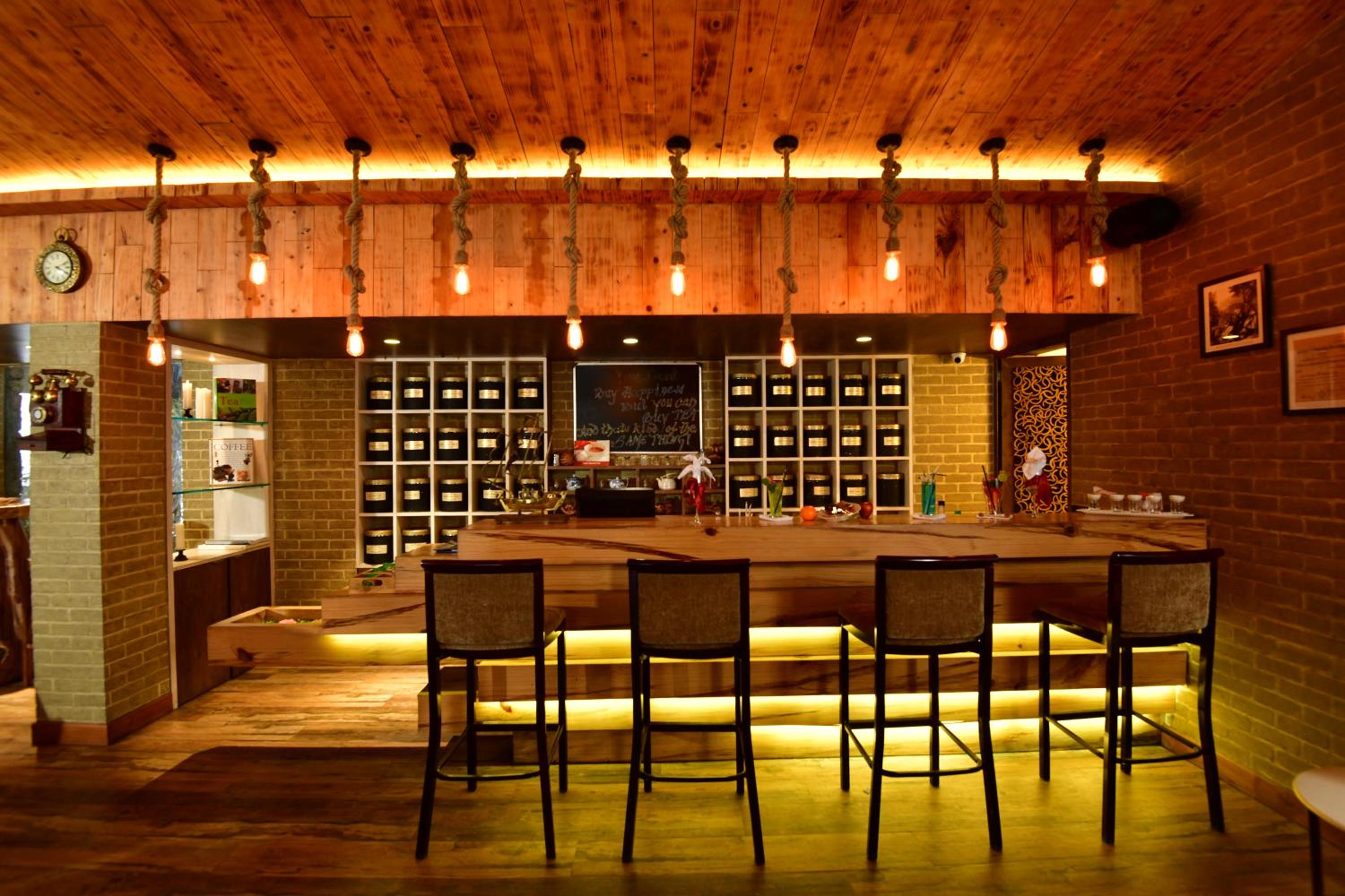 bar