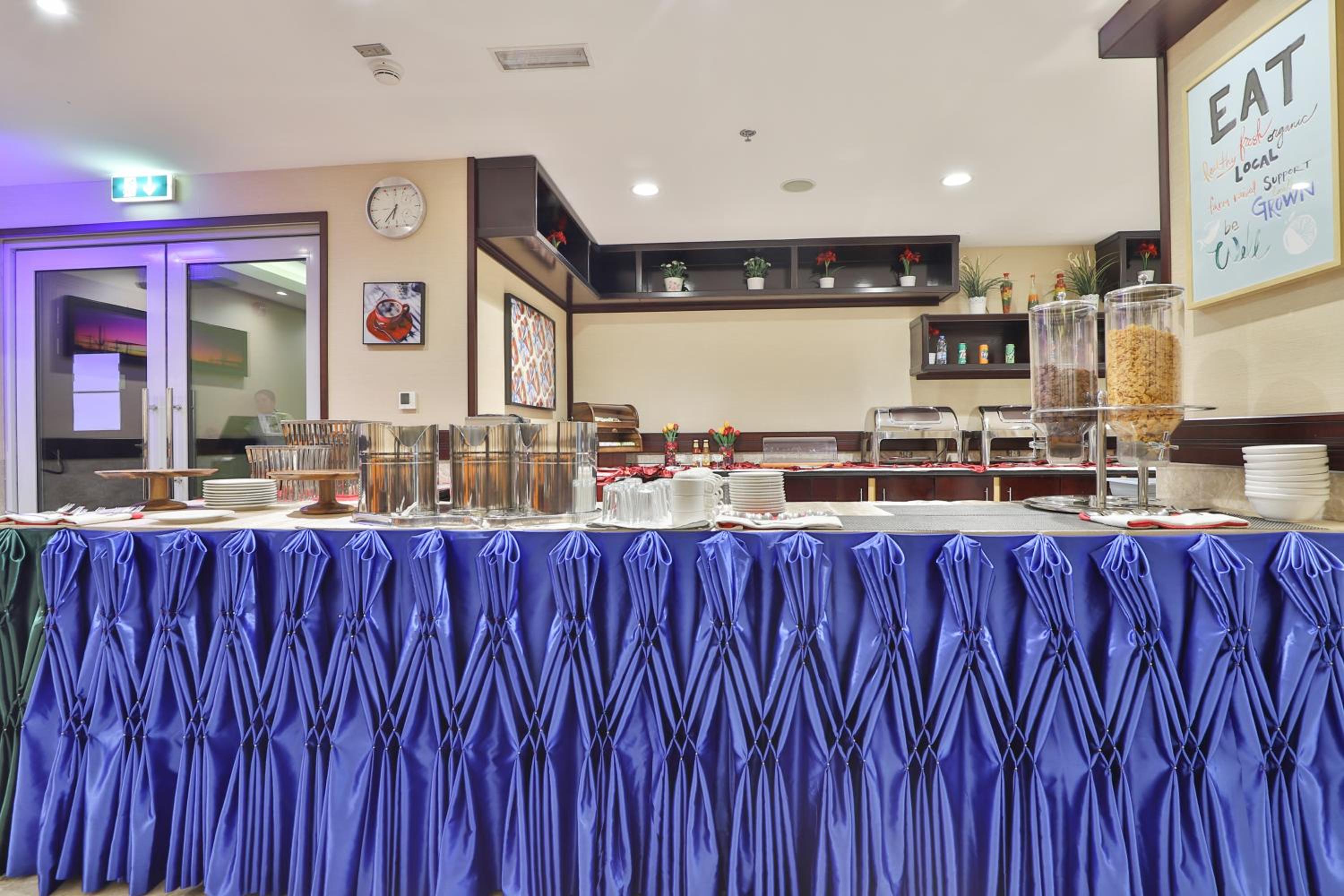 Telal Hotel Apartments — 14
