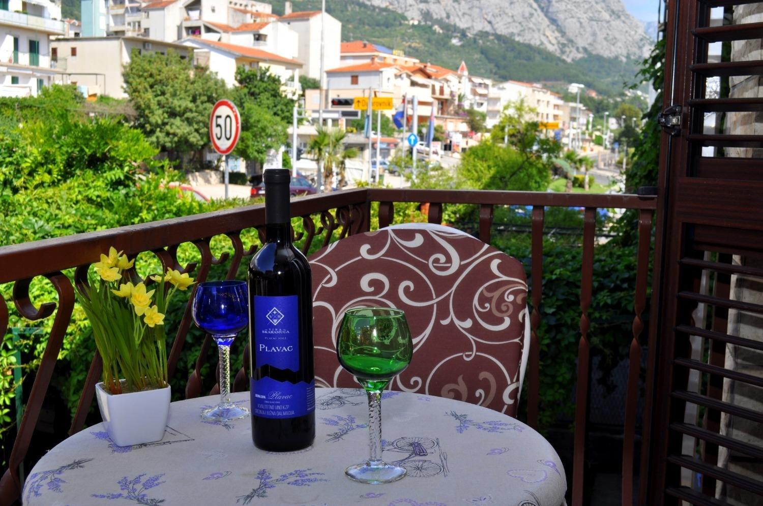 Apartments and rooms Ljuba - 130 meter from sea view 3
