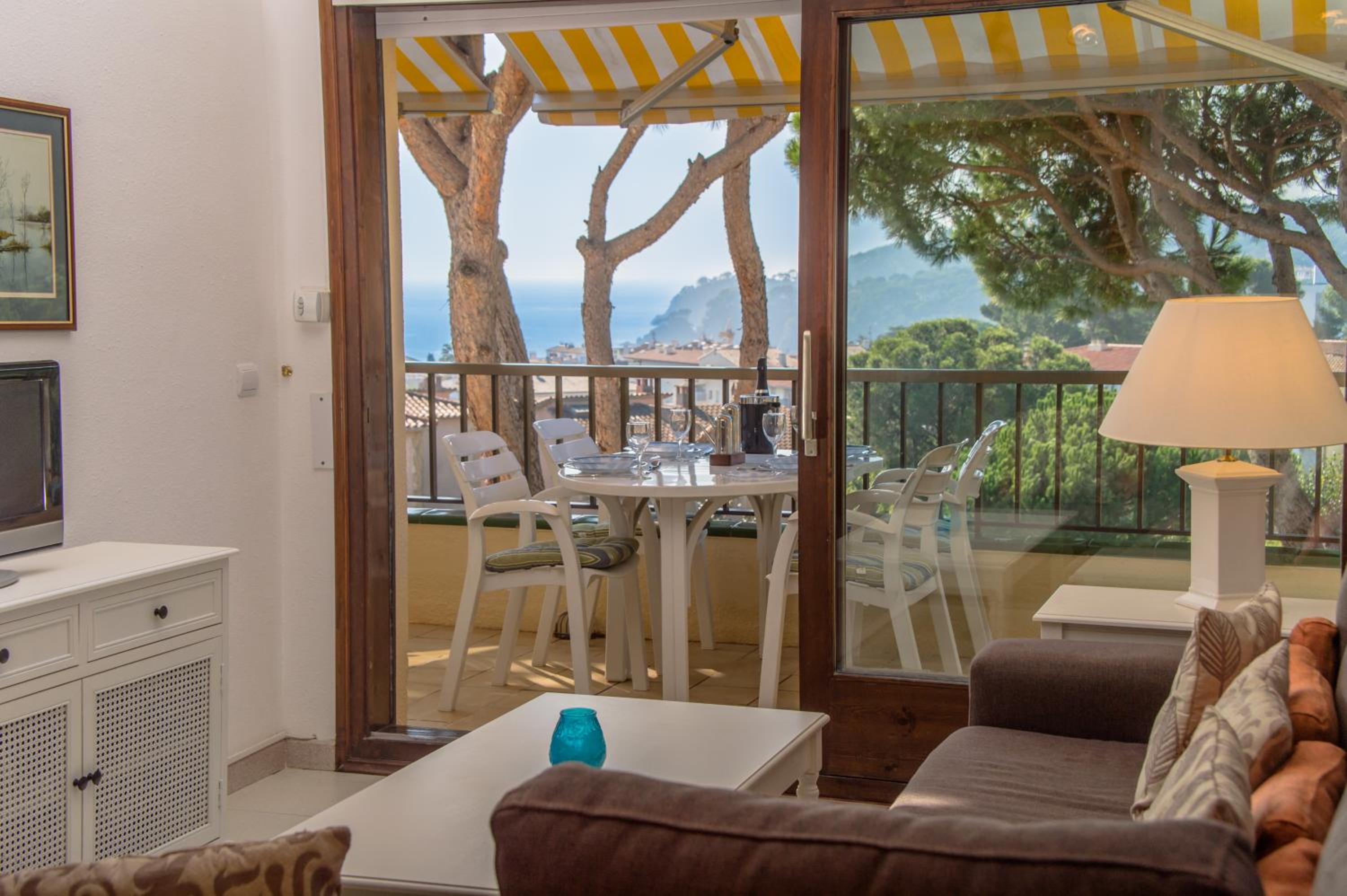 AQ-4 CALELLA DE PALAFRUGELL 4 PAX photo 3
