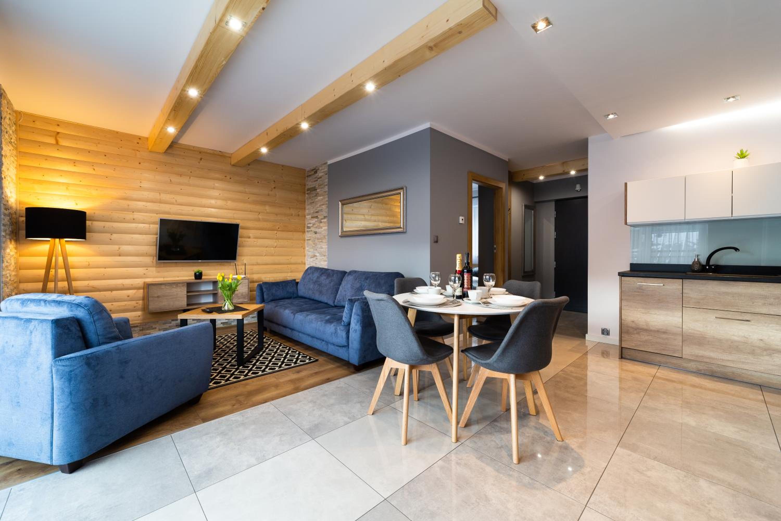 Apartament z garażem Widok na Skrzyczne - Słoneczna Góra