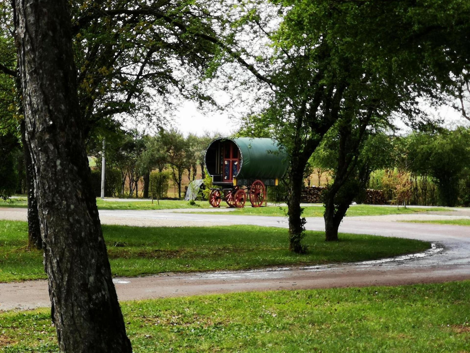 Camping de la Croix d'Arles