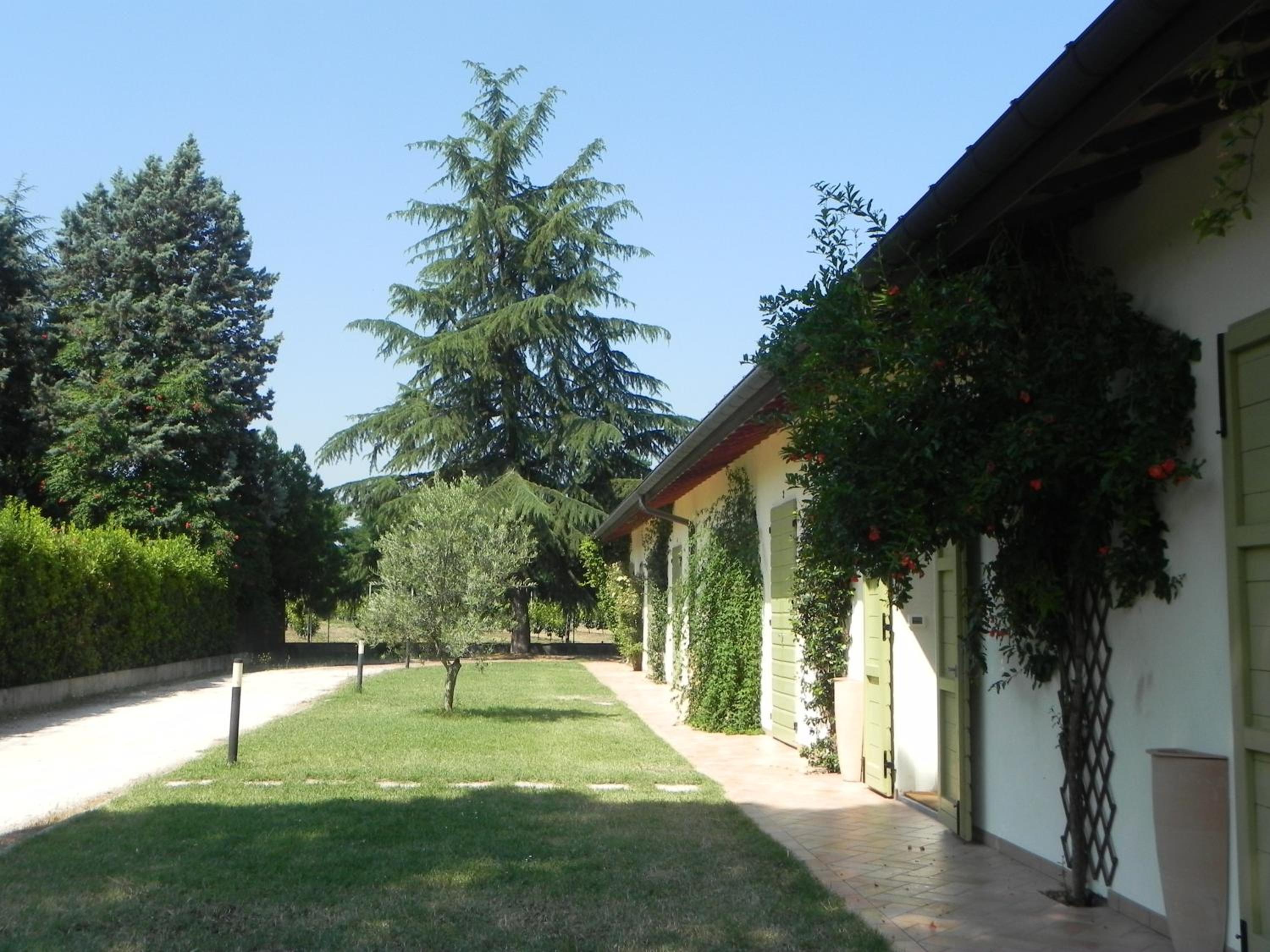 Caterina Residence