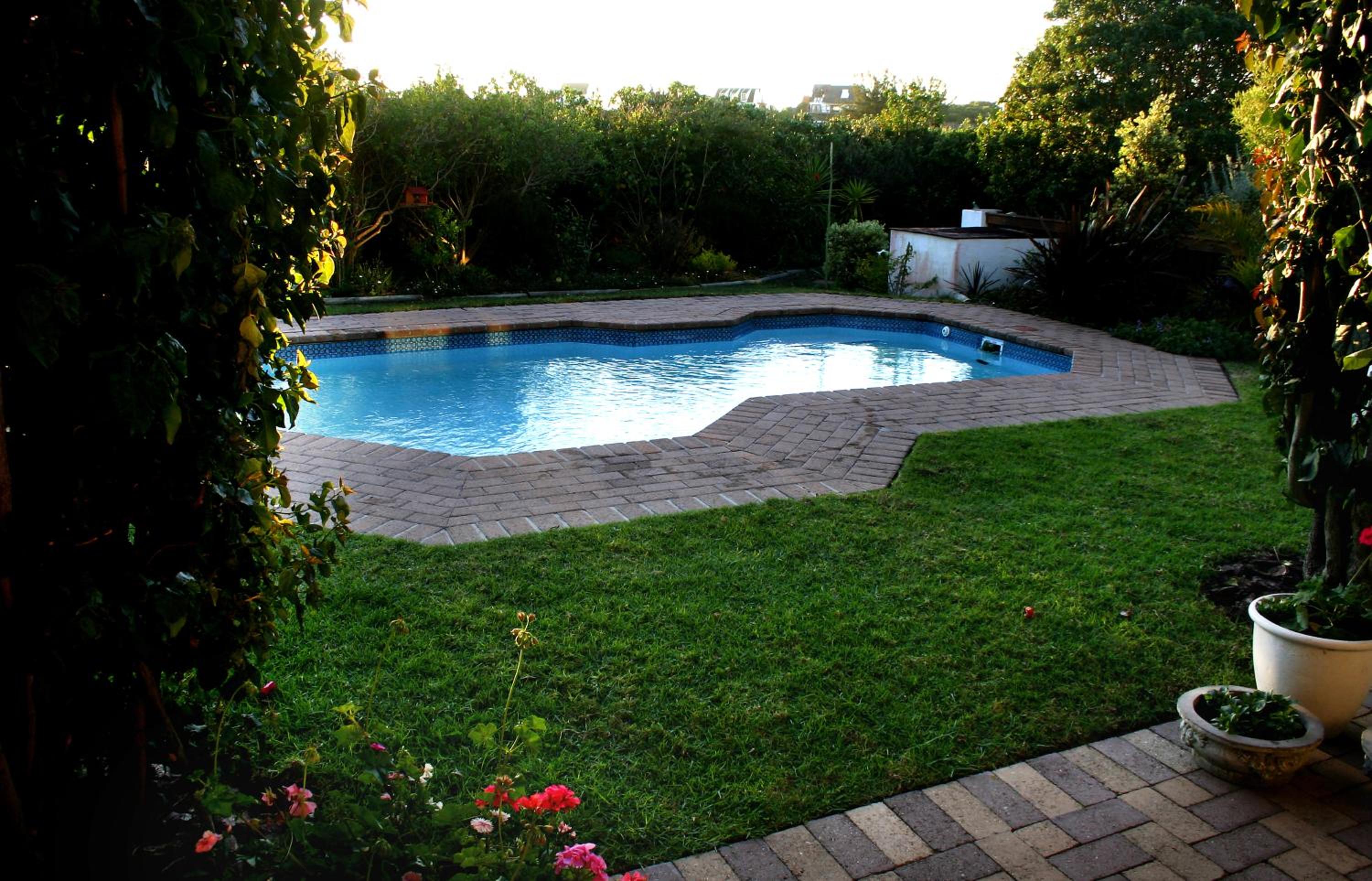Milkwood Country Cottage