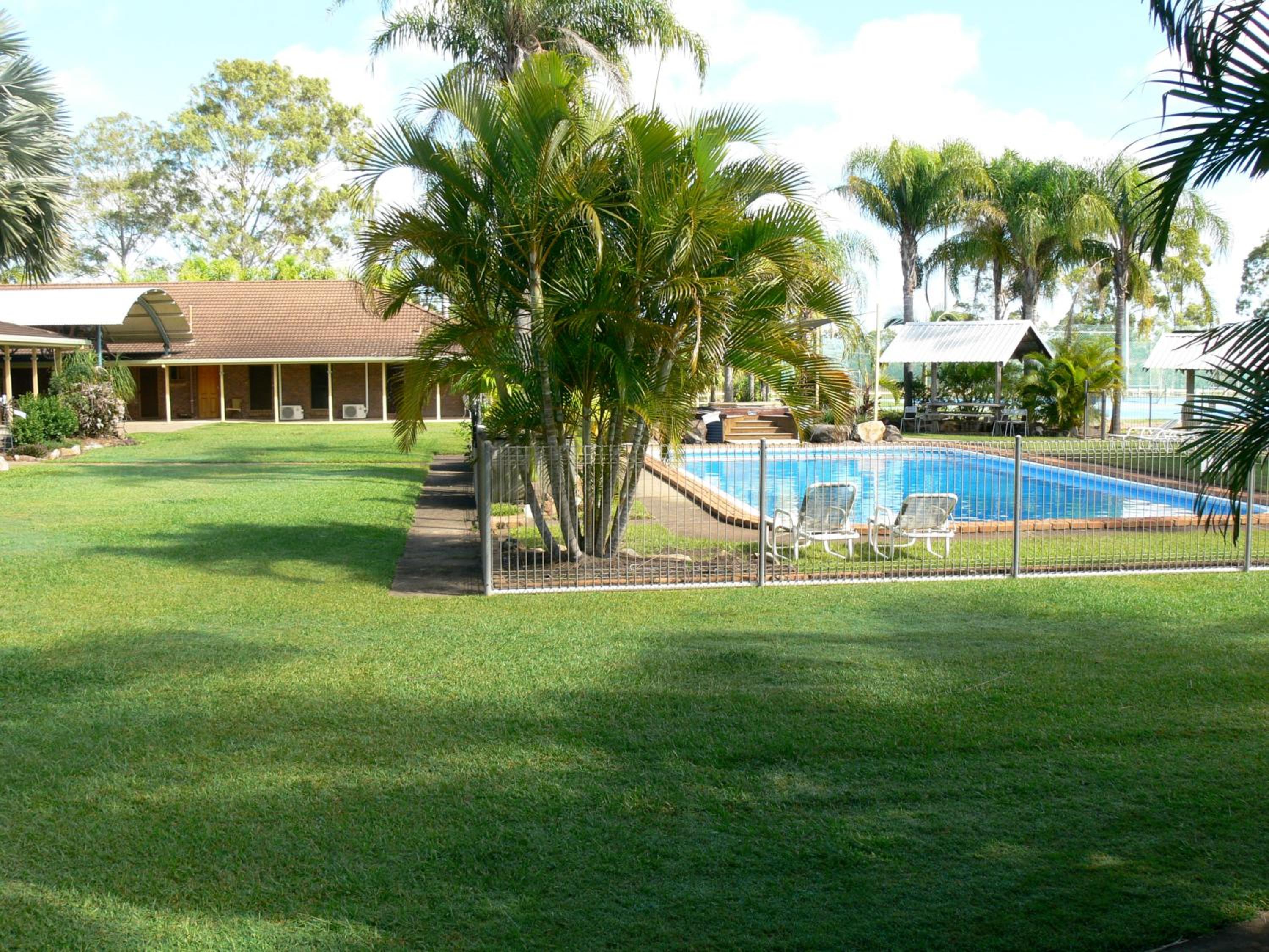 swimming pool