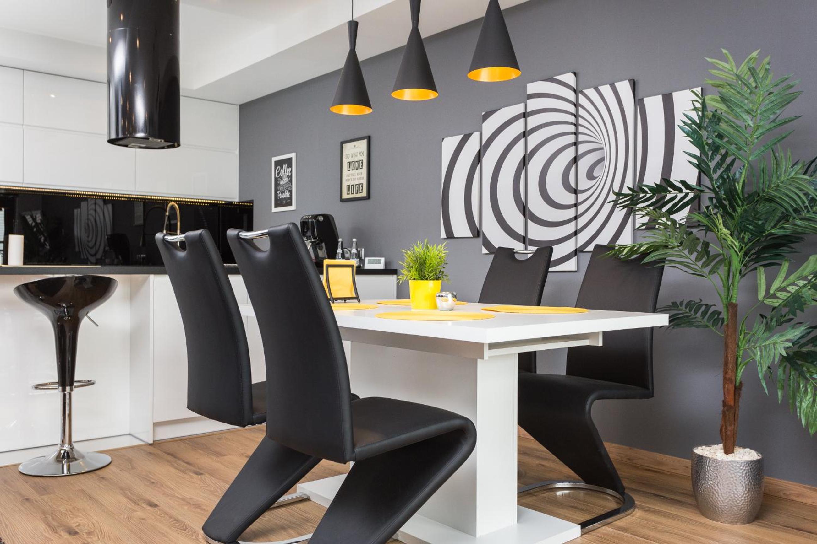 InPoint Downtown Large Apartments near Market Square & Kazimierz