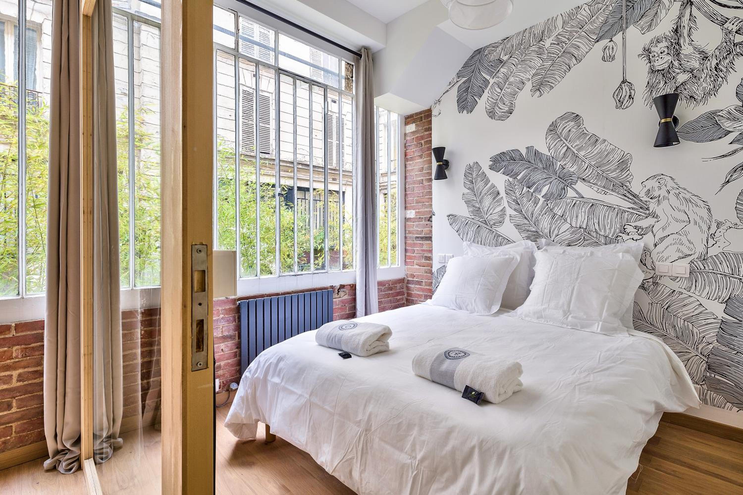 NEW Loft Apartment in the Heart of Paris - An Ecoloflat