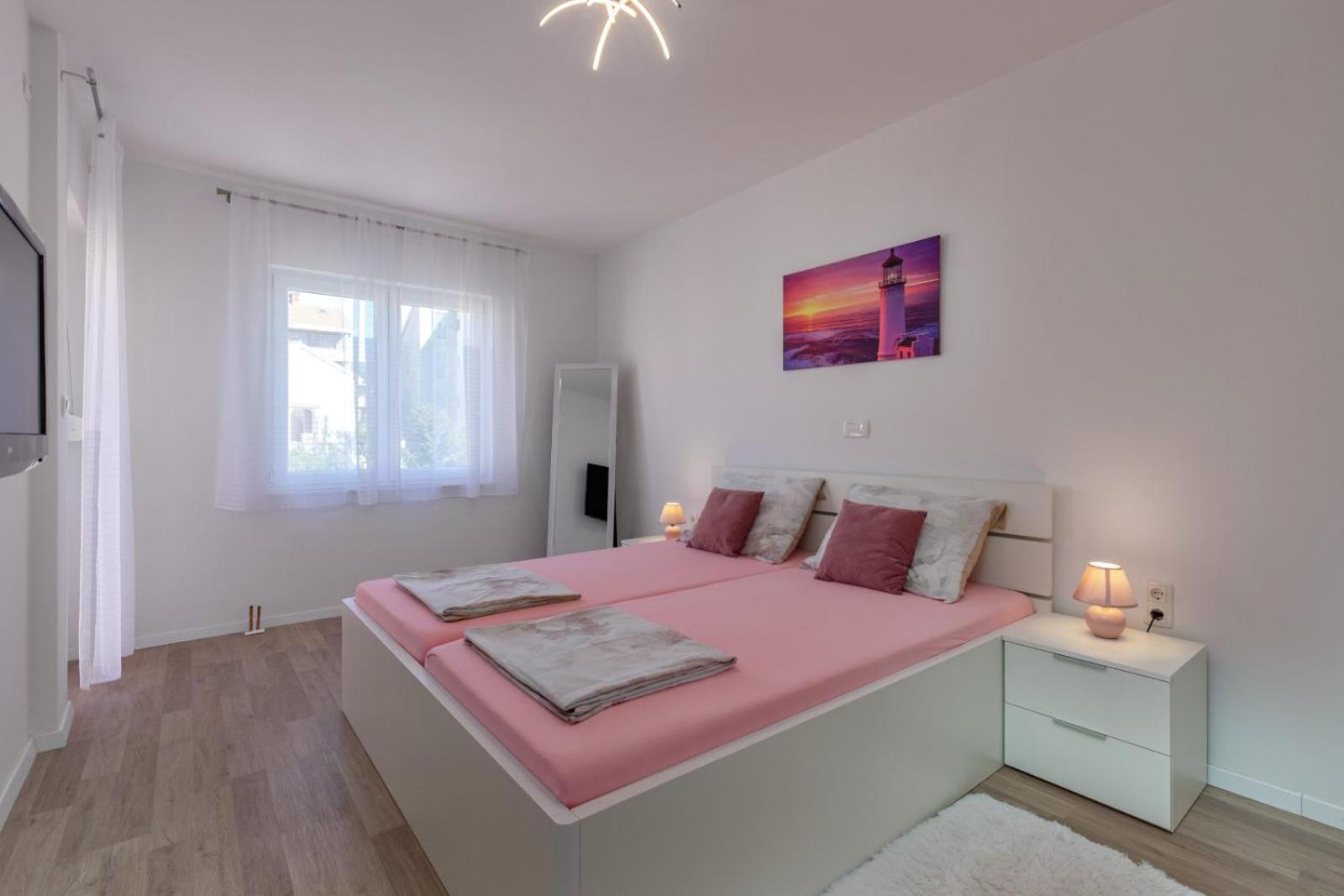 Apartmani Nicol view 3