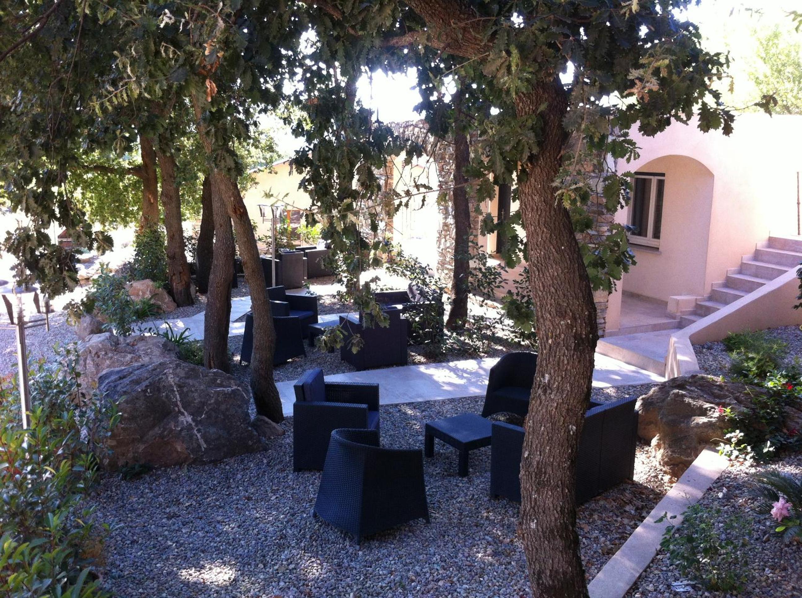 Photo 19