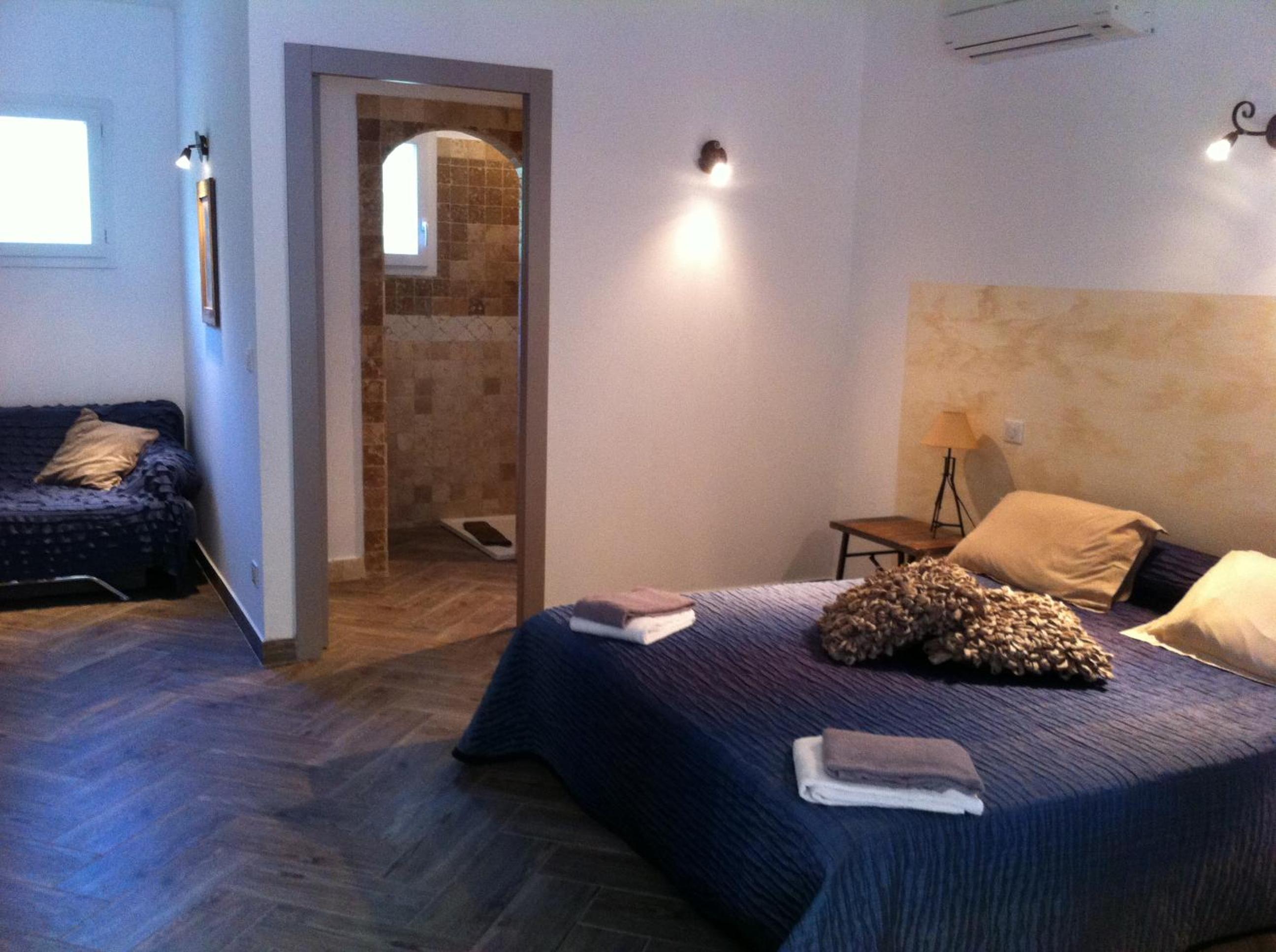 Photo 36