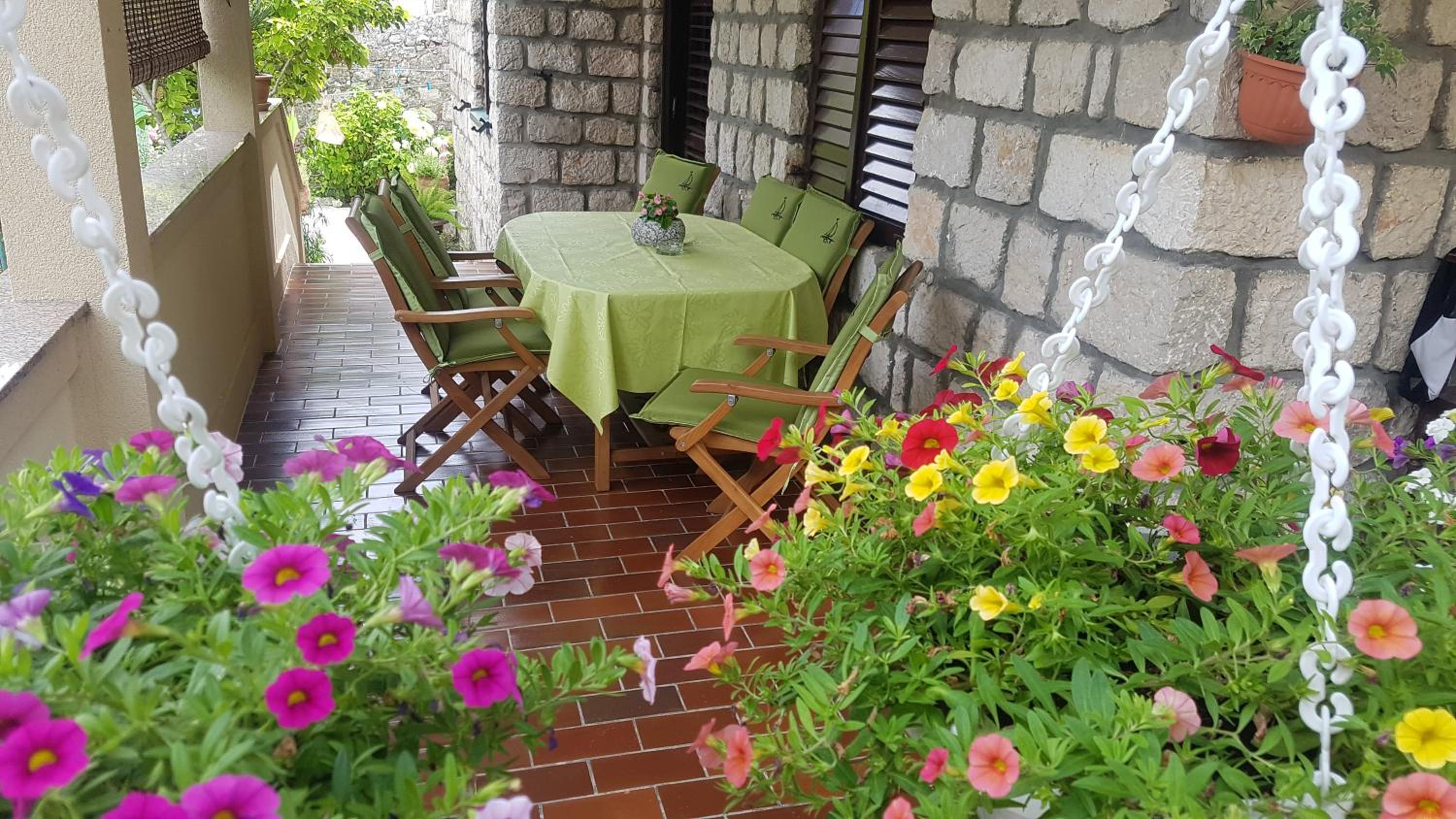 Apartment Lavanda garden