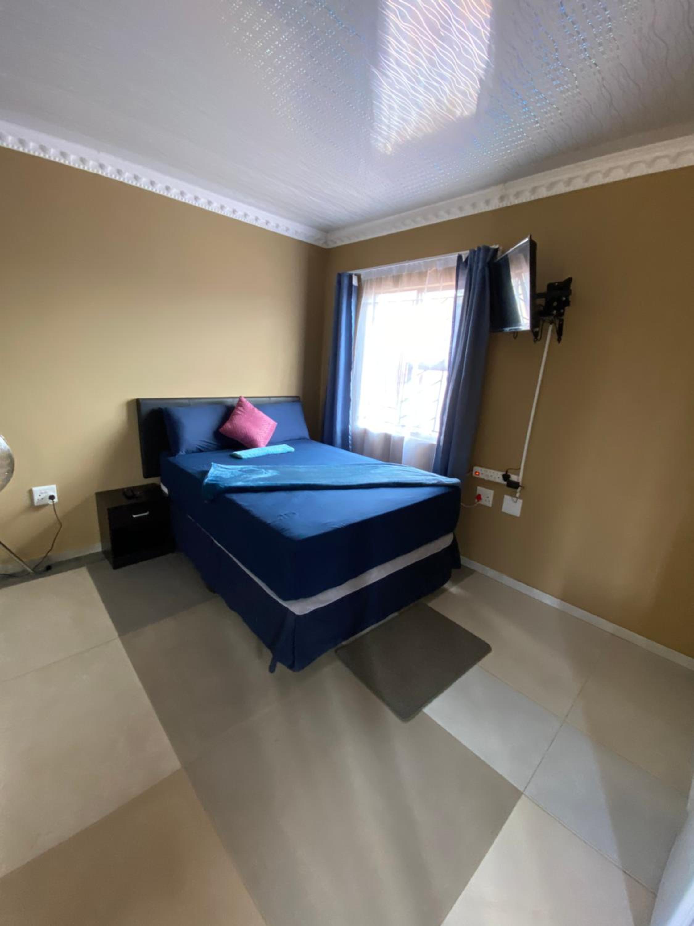 Ext4 Guest house