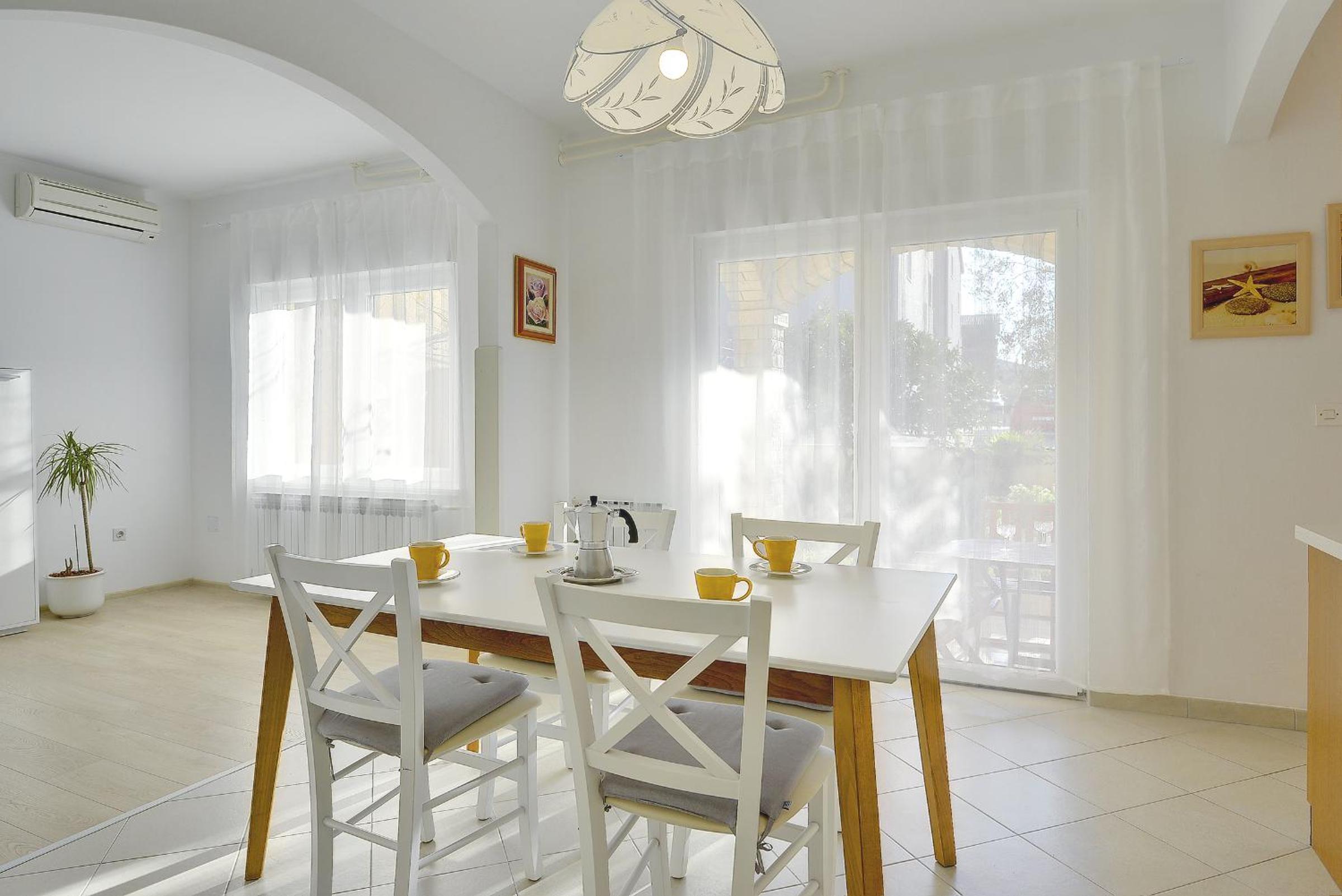 Apartment Ljuba