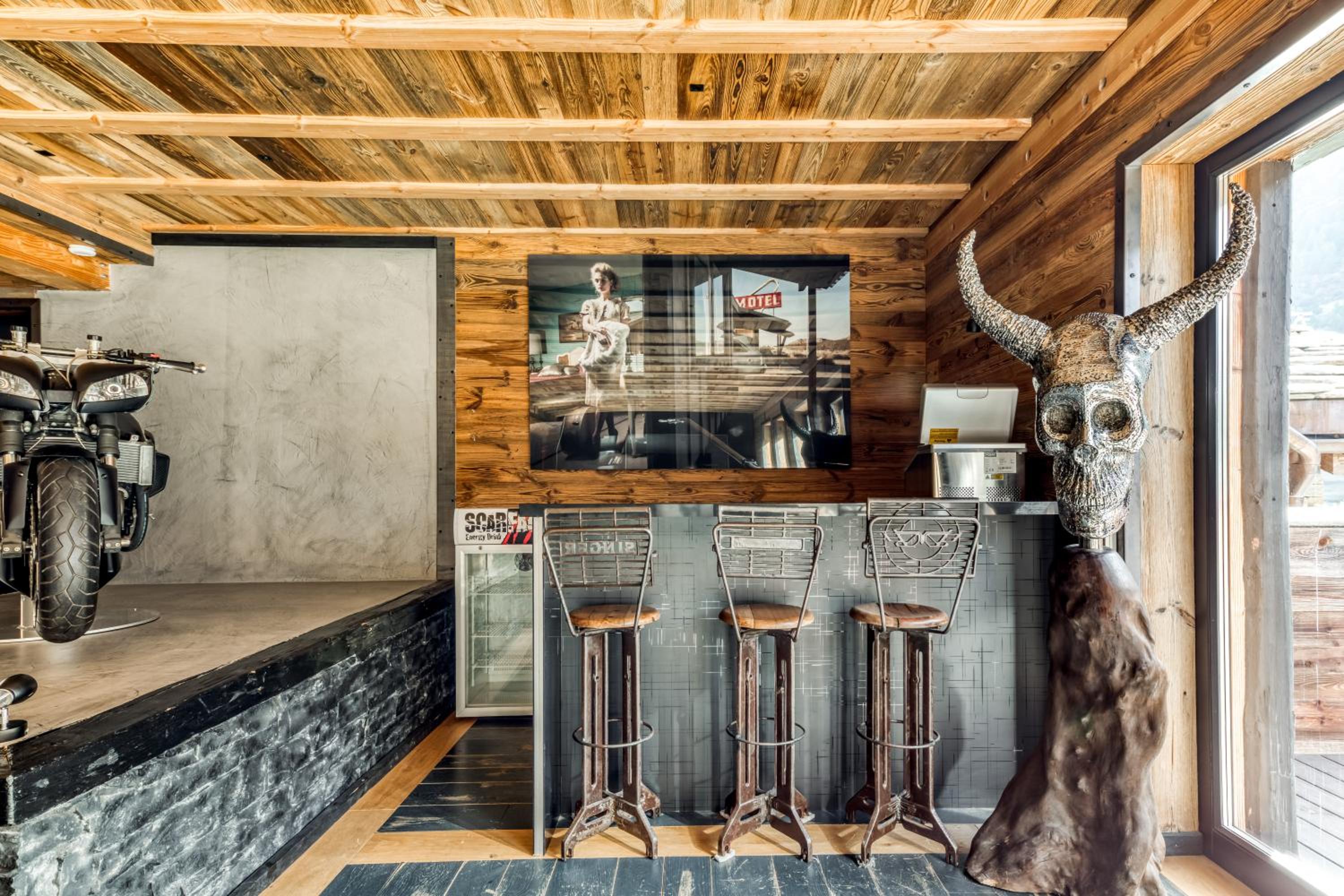 Chalet Carte Blanche Babylon view 4