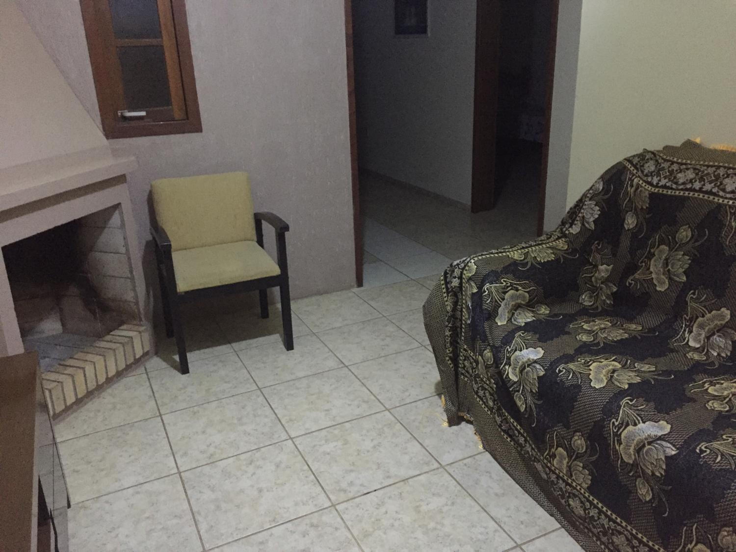 Apartamento amplo 300m da praia