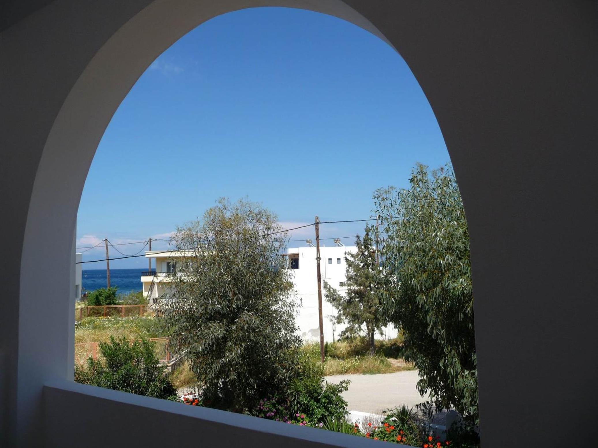 Irinoula Apartments
