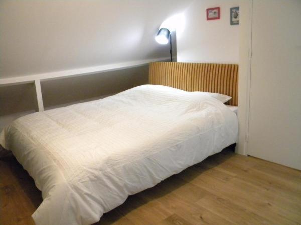 Apartment Lille - Proche métro - Stationnement gratuit view 3