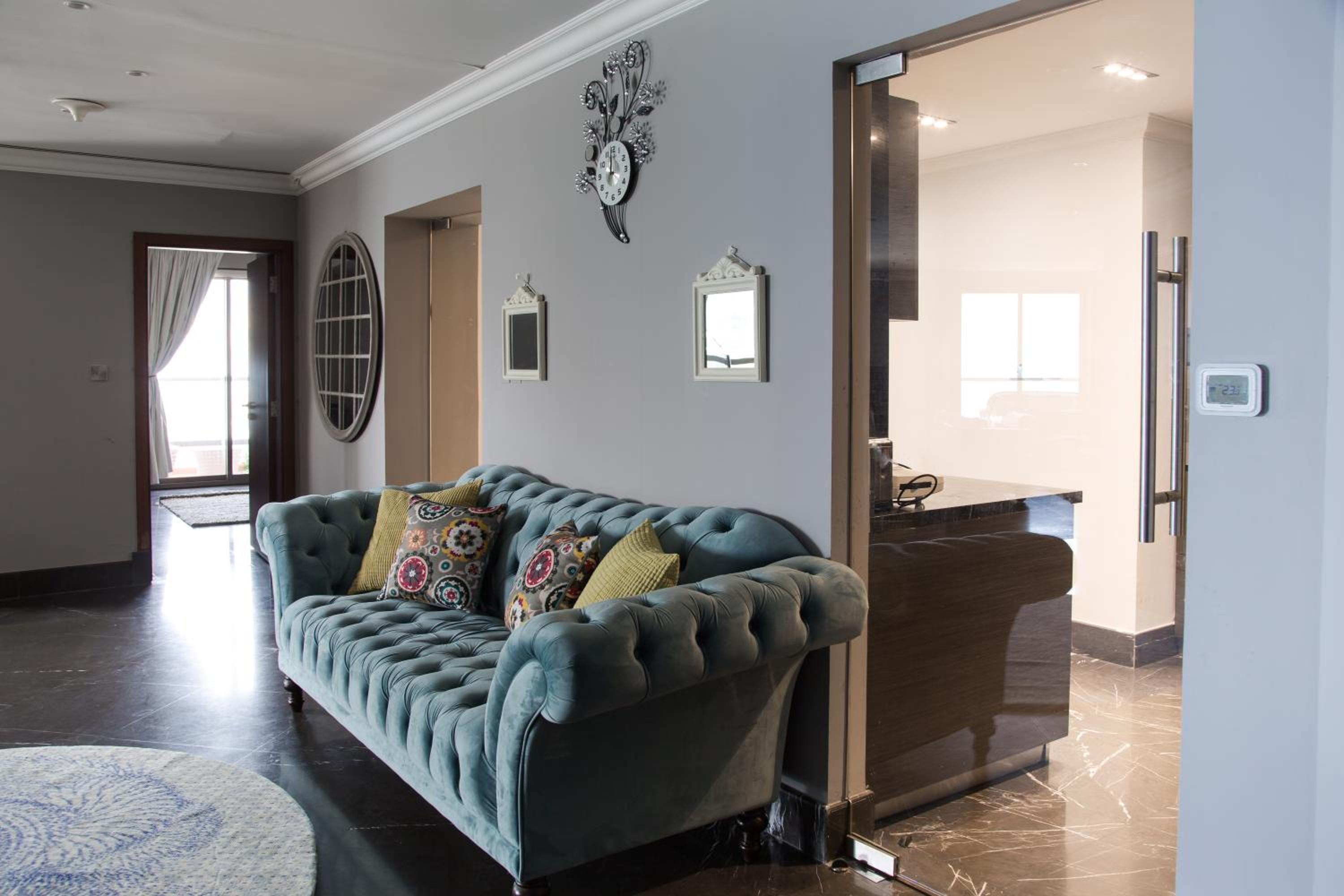 HiGuests - Unique Duplex Penthouse in JBR with Sea Views