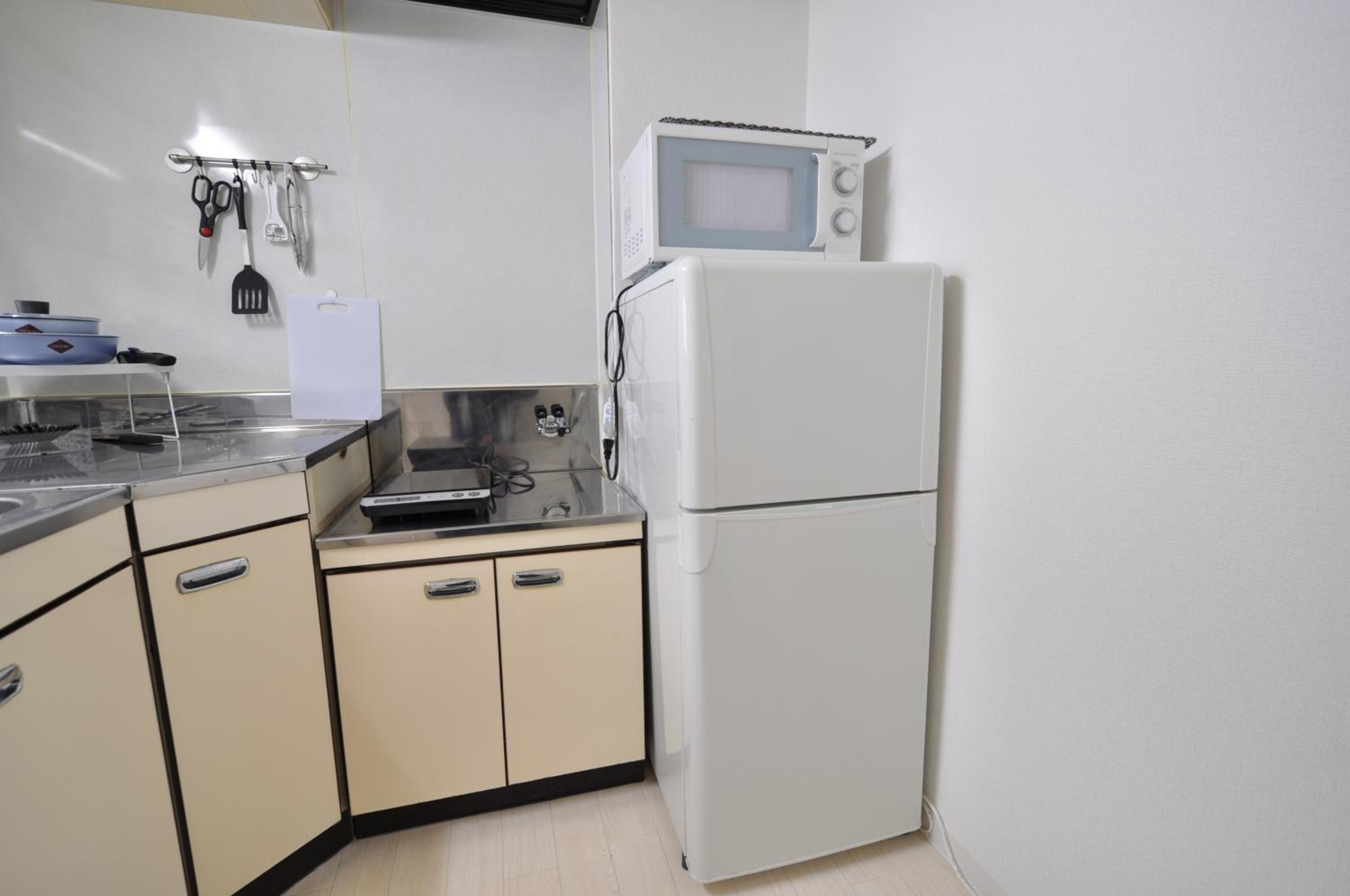 Easy Access to downtown area, Sapporo Dome AMS503 view 2