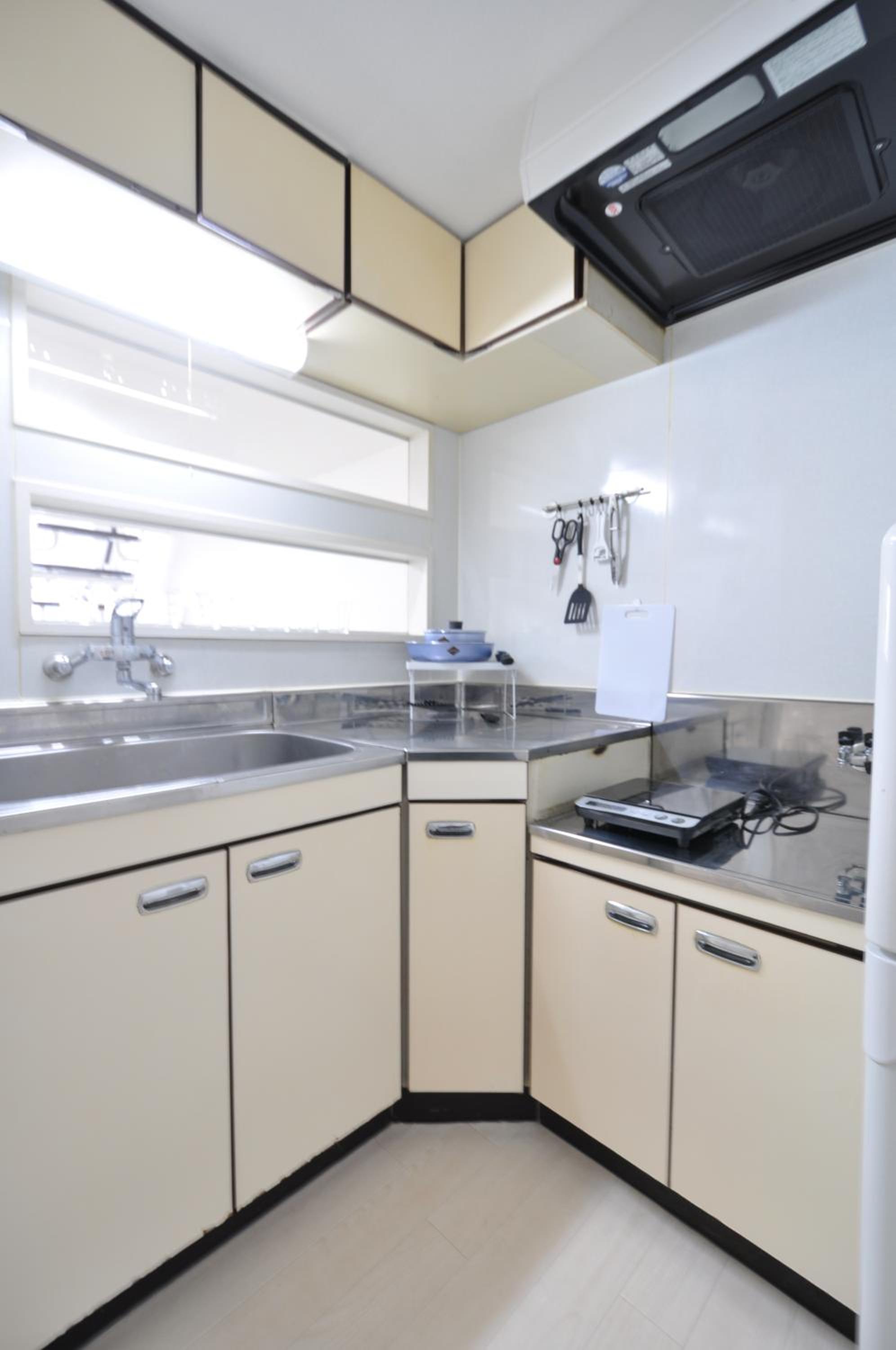 Easy Access to downtown area, Sapporo Dome AMS503 view 3