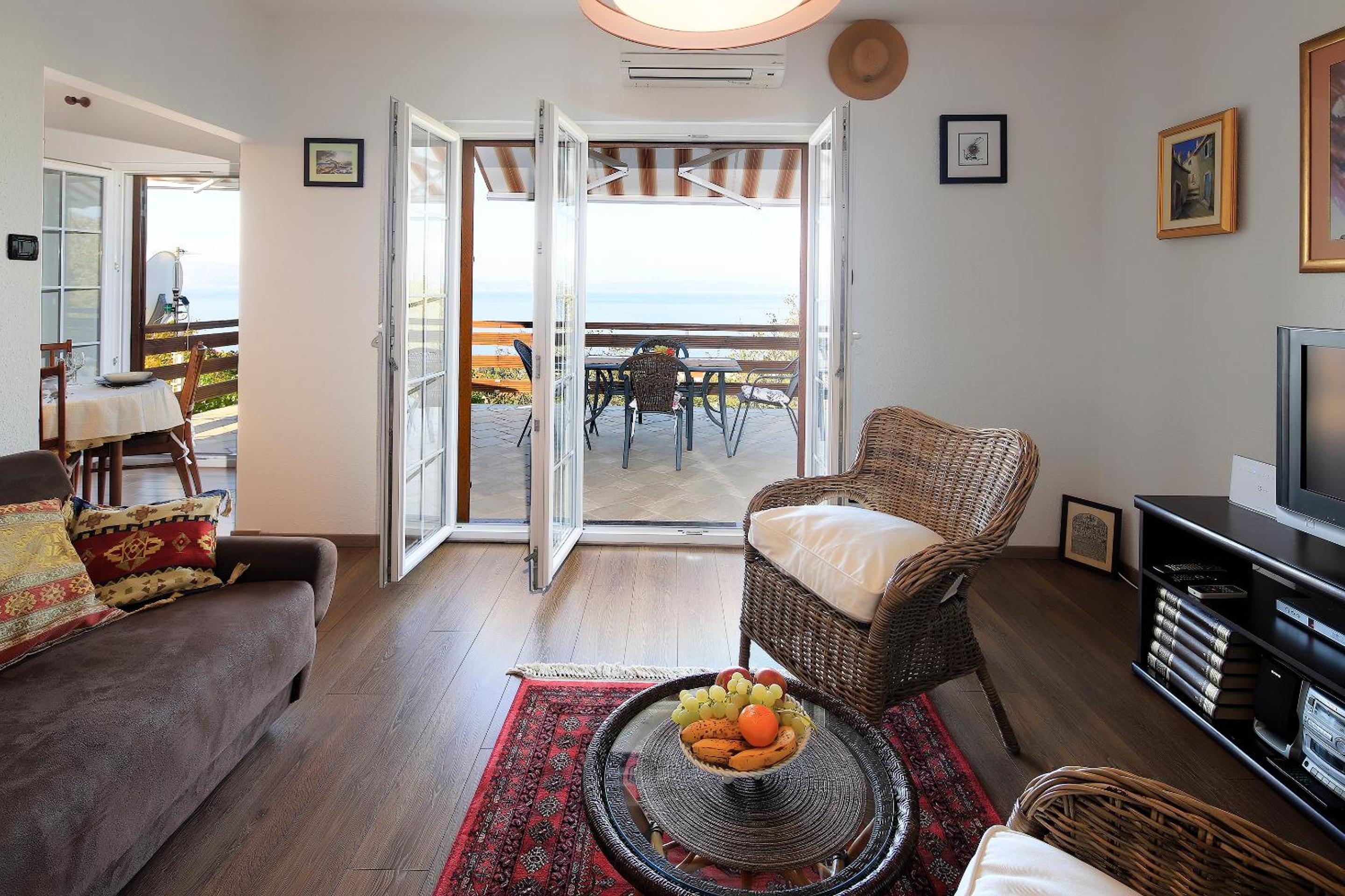 Apartment Vincent with beautiful sea view terrace