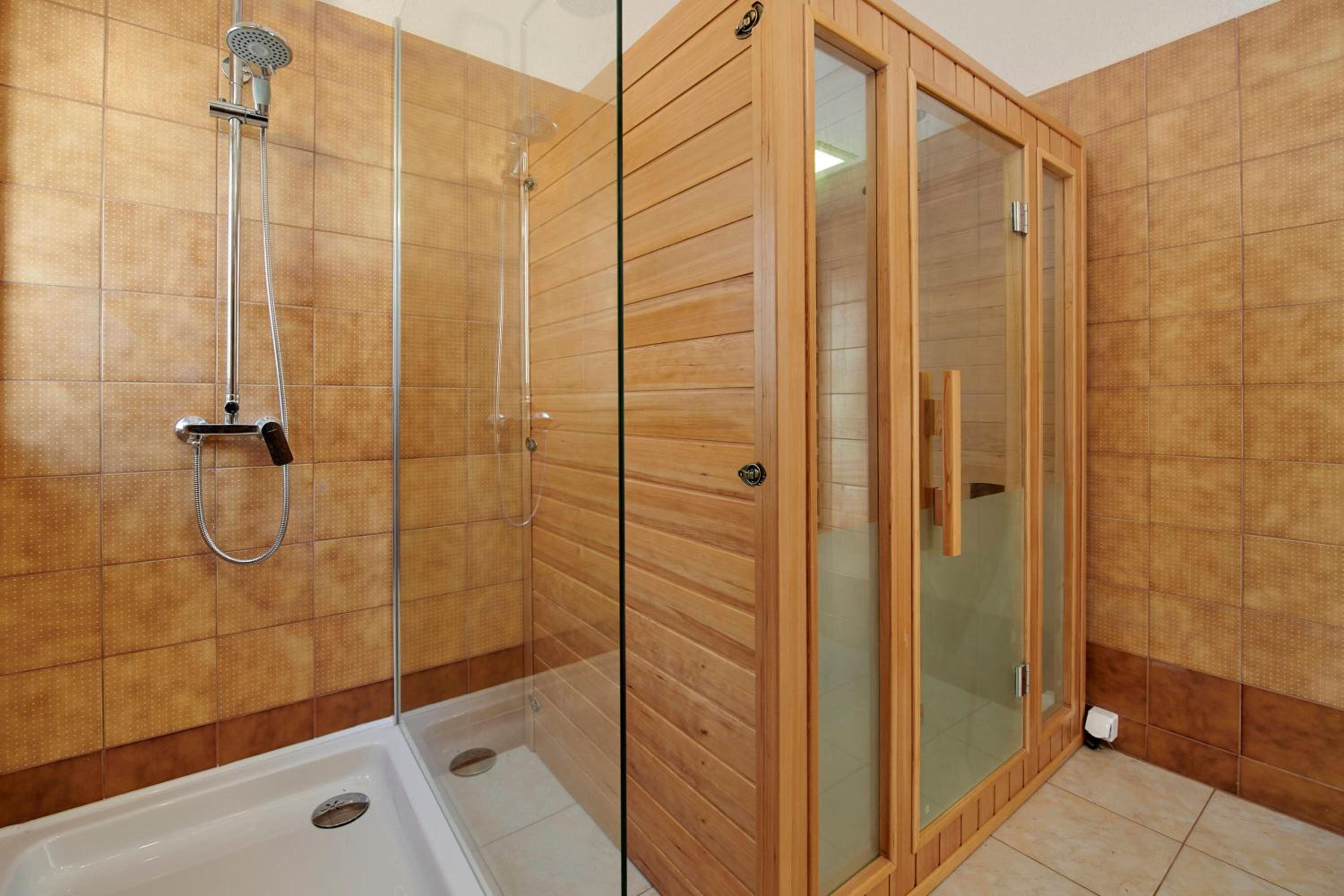 Old stone Villa with whirlpool and sauna