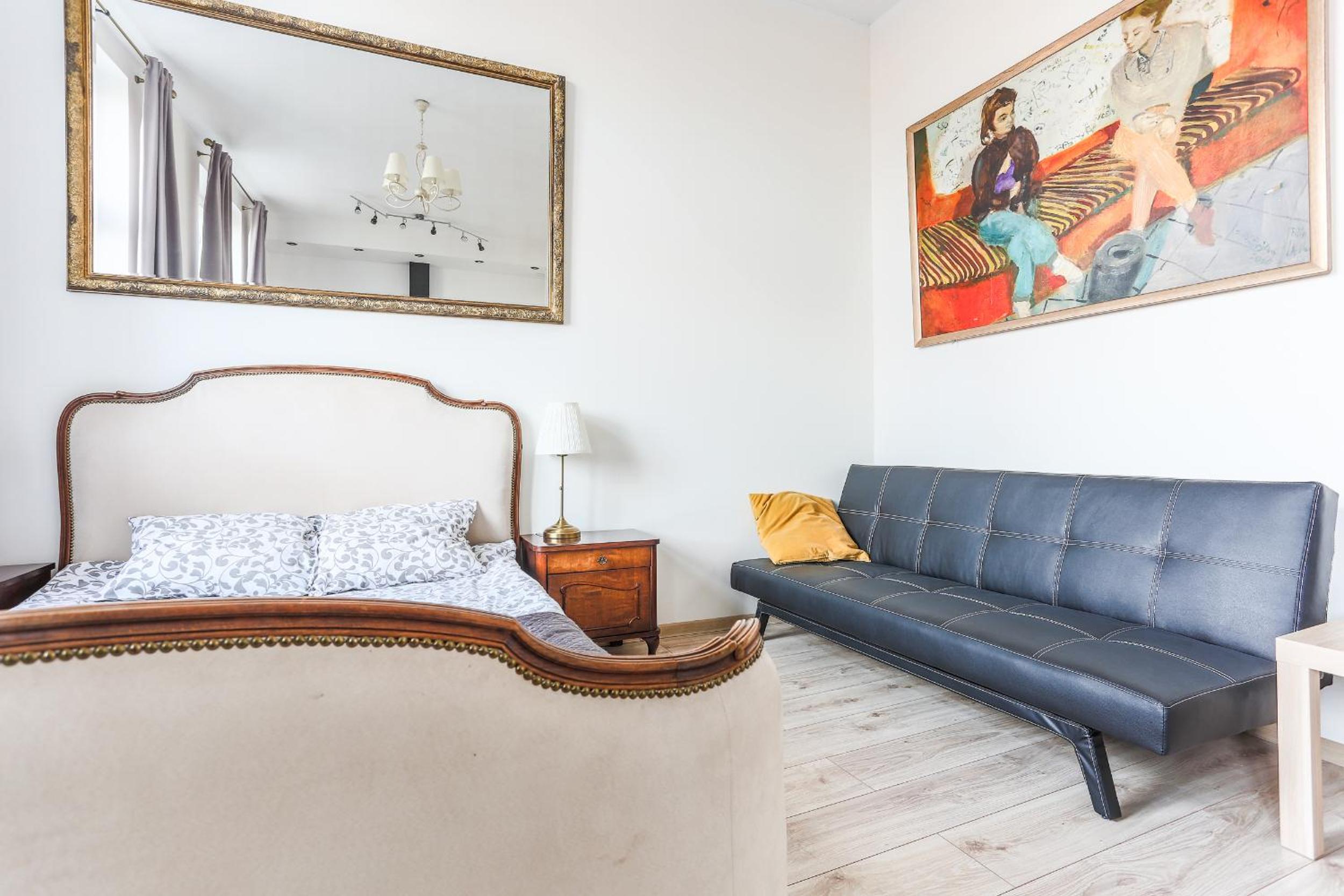 SunHouse Apartment