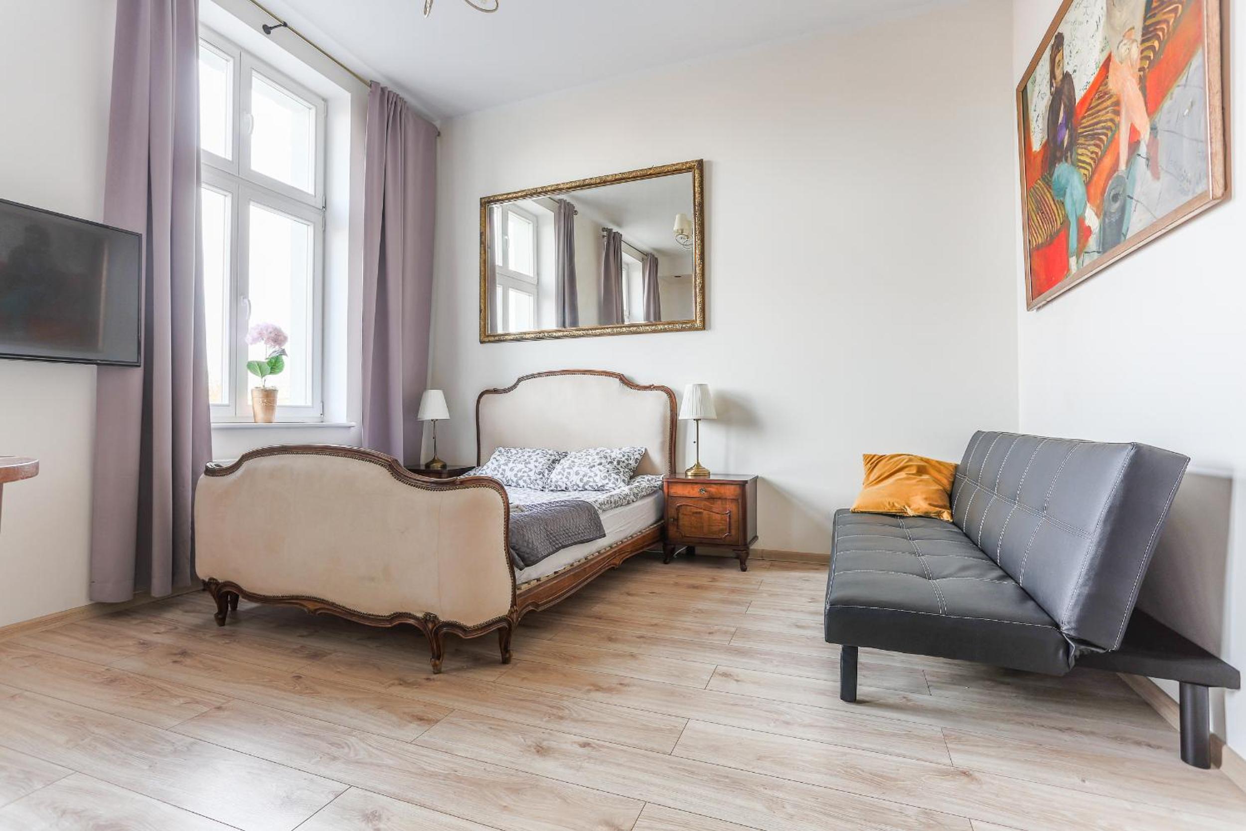 SunHouse Apartment