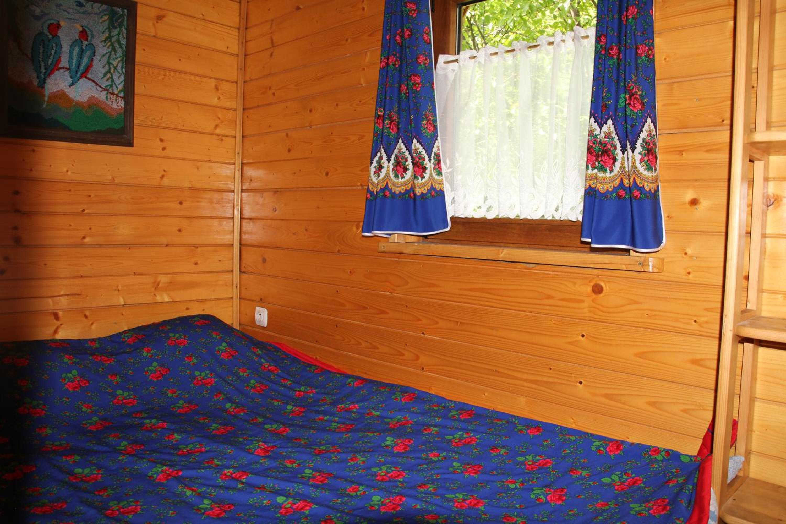 Domek pod zielonym lasem view 2