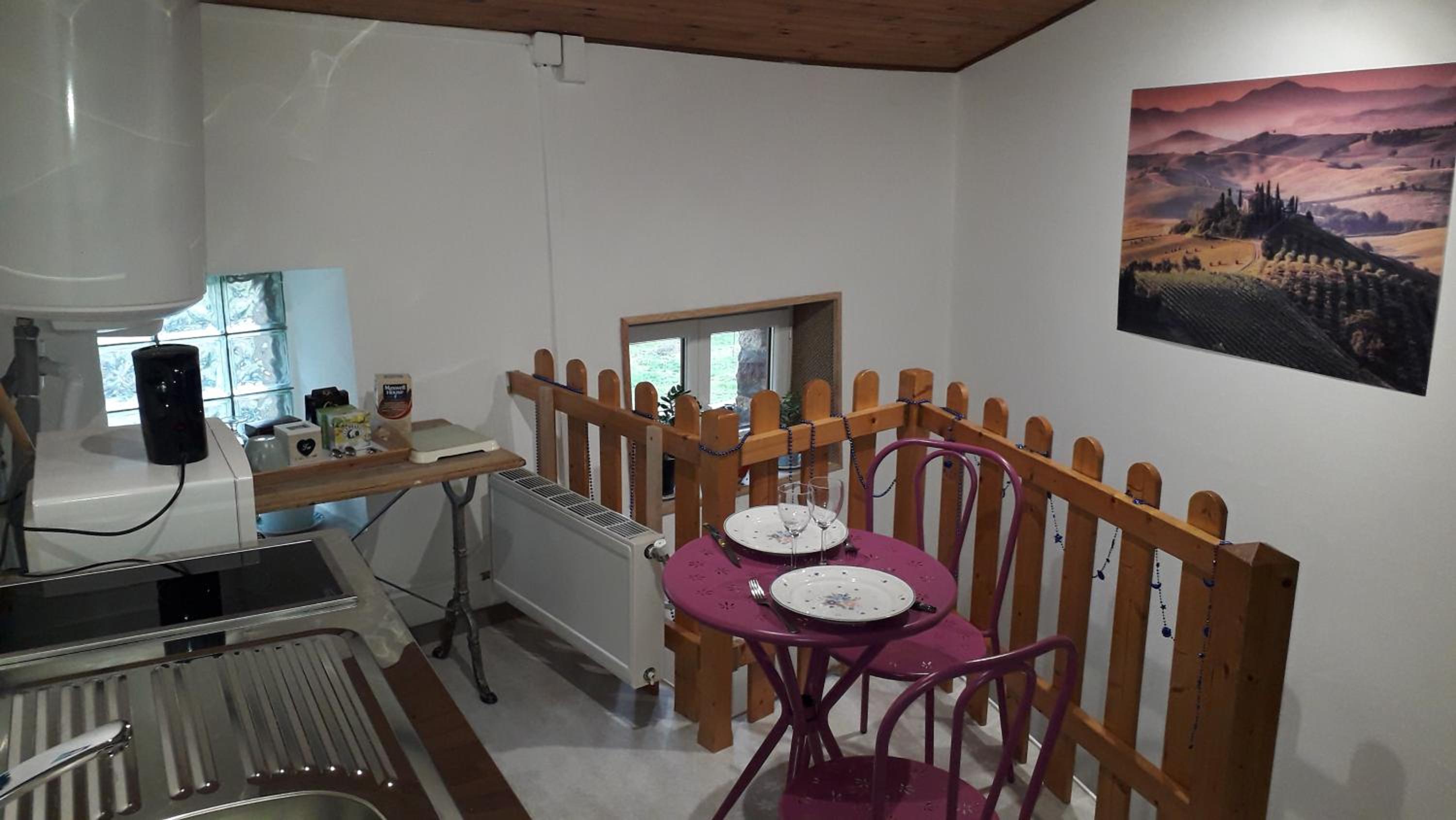 studio indépendant dans maison à la campagne view 2