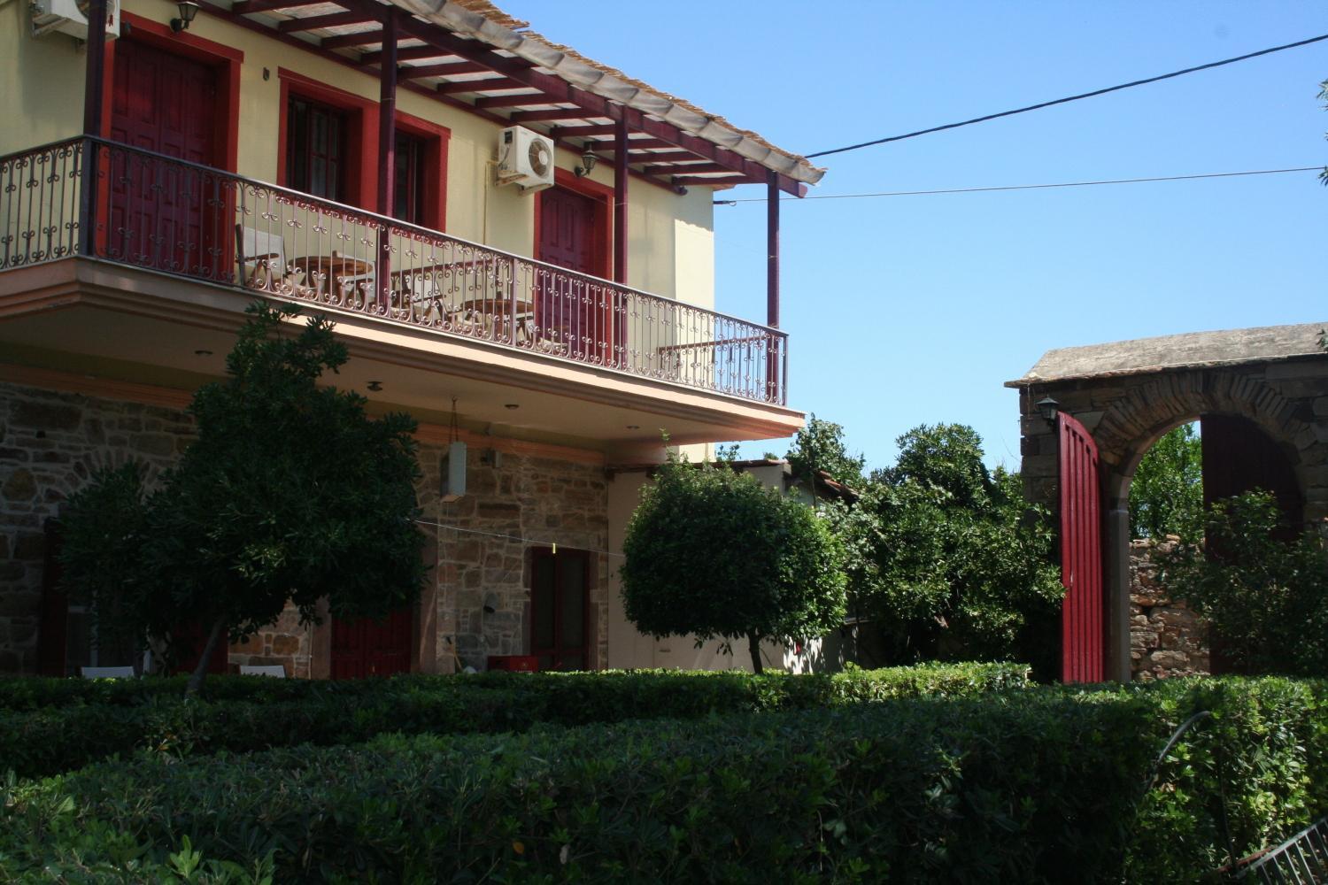 Manganos Apartments