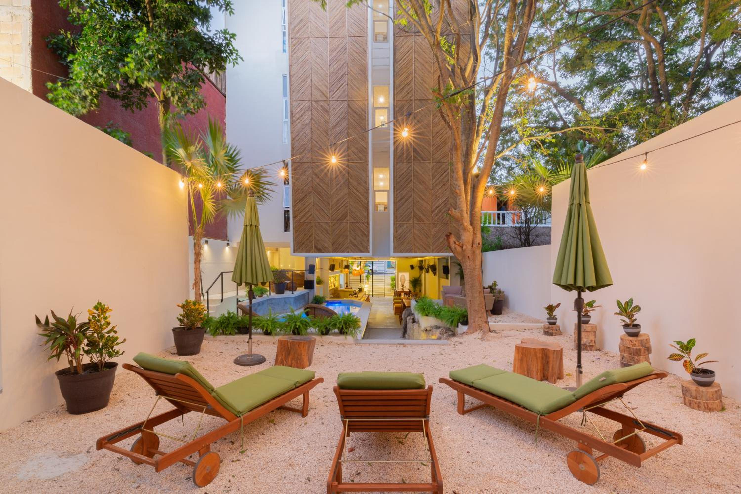 oOstel Smart Hostel - Tulum Pueblo