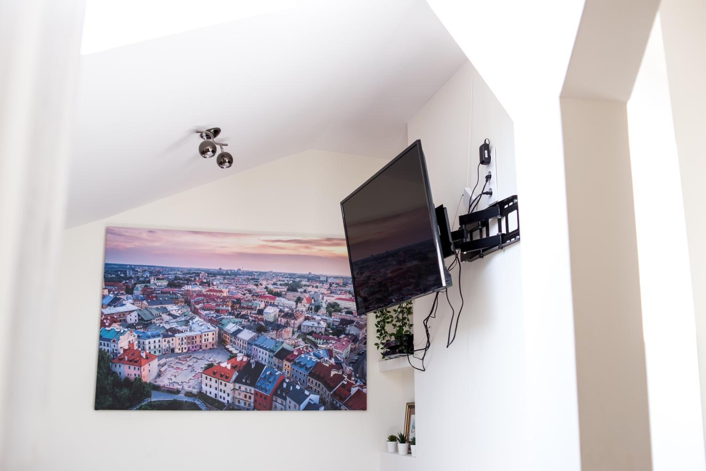 Voal Mini Apartament